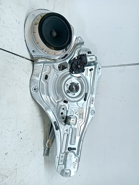 Elevalunas delantero derecho KIA SPORTAGE III (SL) 2
