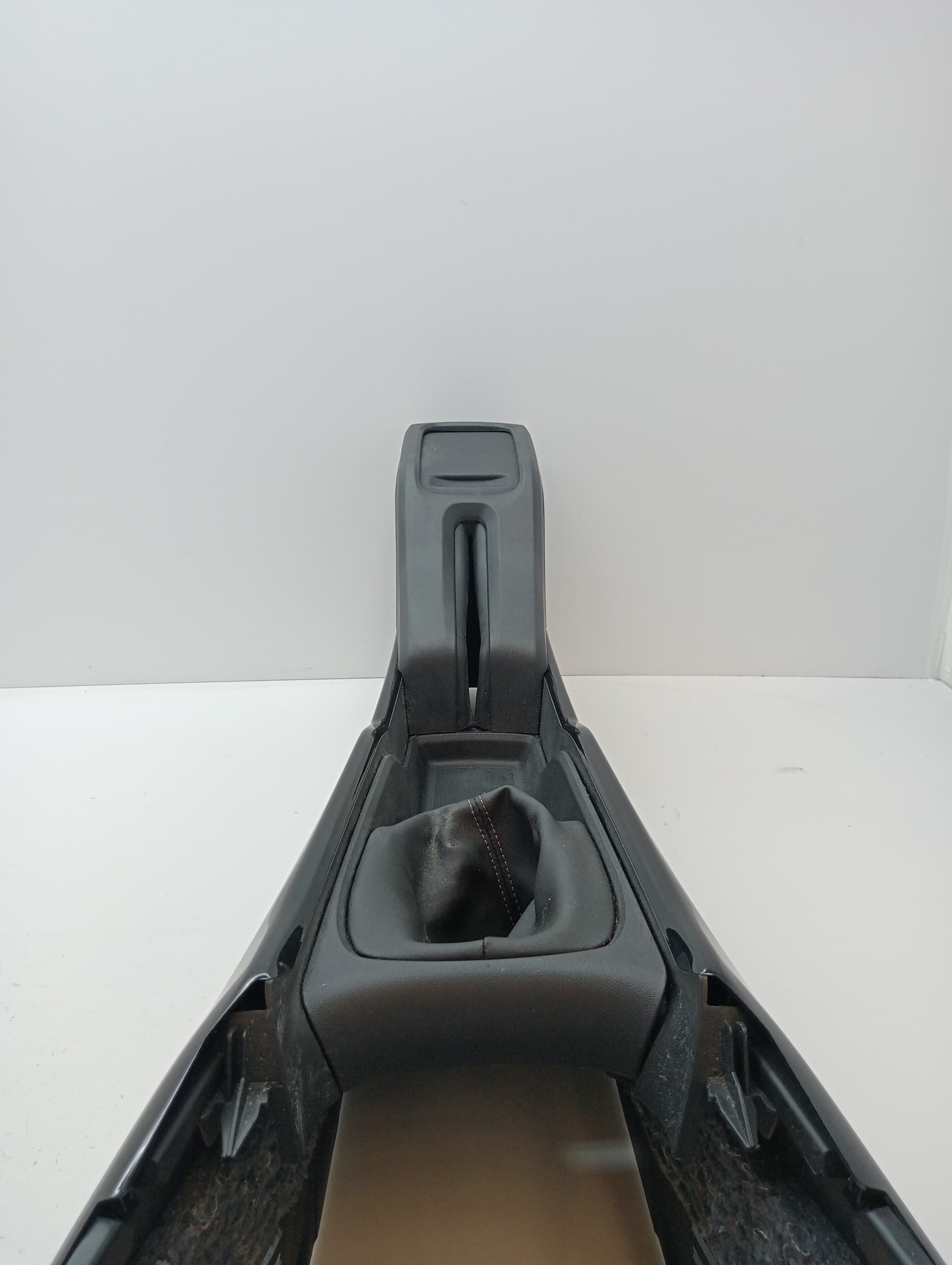 Consola central PEUGEOT 2008 (P1) 3