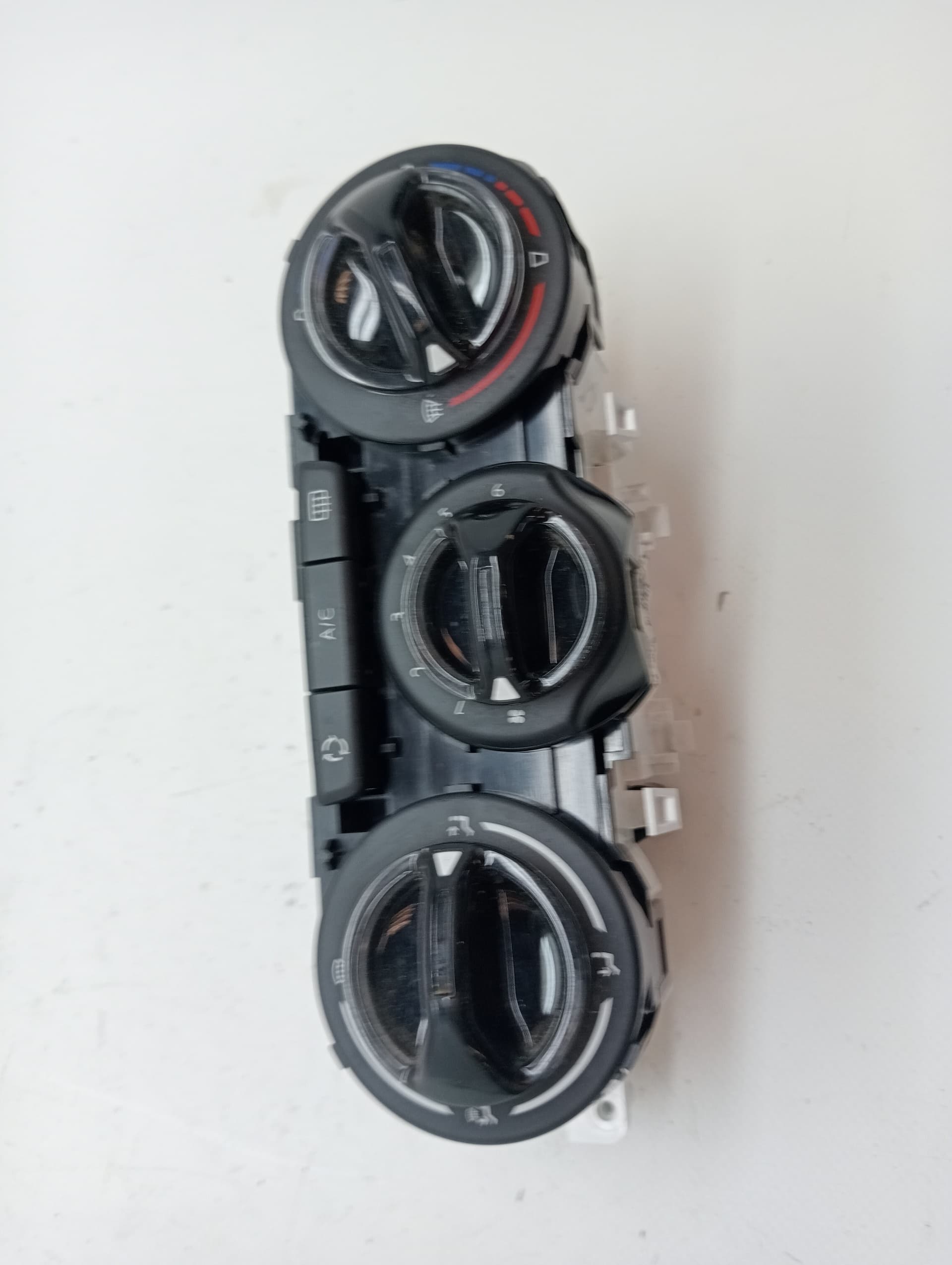 Recambio PEUGEOT 2008 (P1) ref. 9819611577