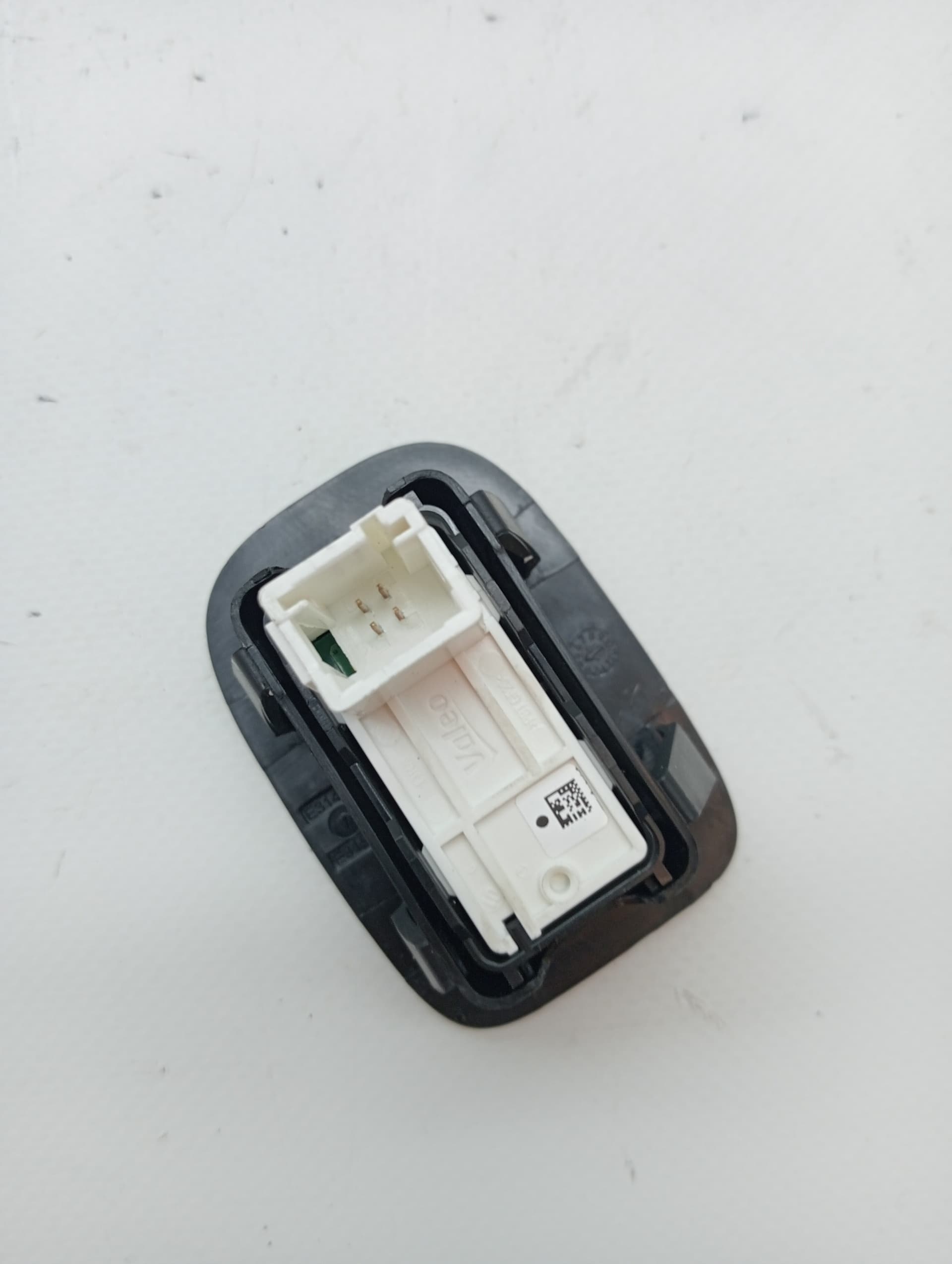 Mando elevalunas trasero derecho PEUGEOT 2008 (P1) 3