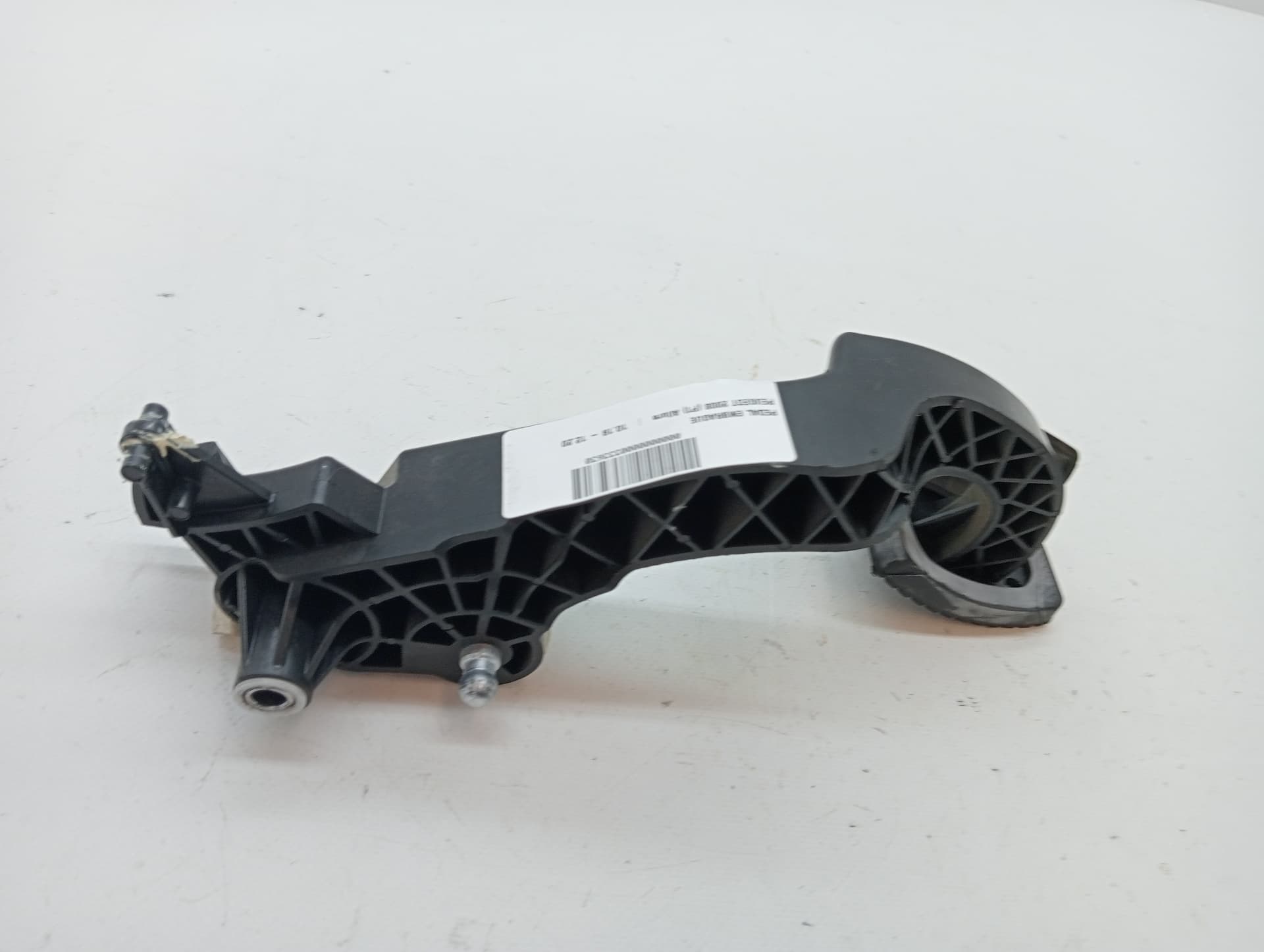 Pedal embrague PEUGEOT 2008 (P1)