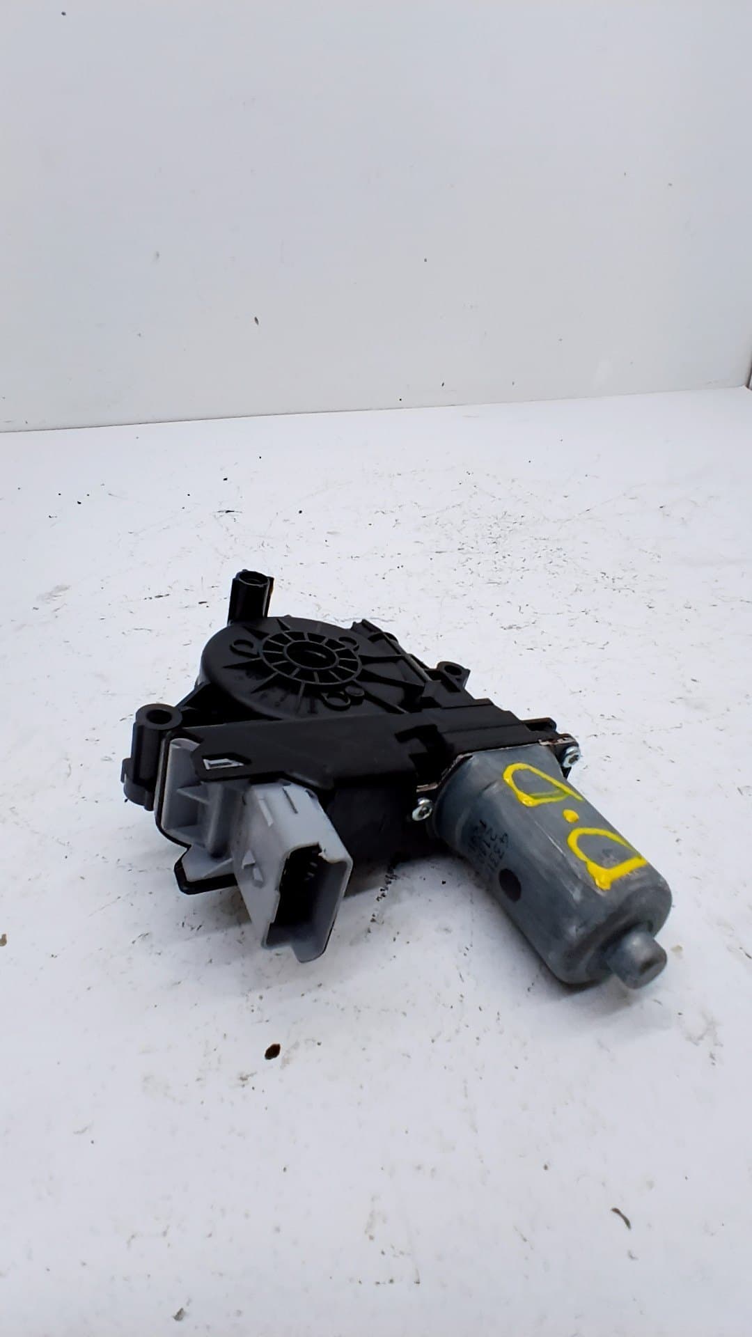 Motor elevalunas delantero derecho PEUGEOT 2008 (P1) 3