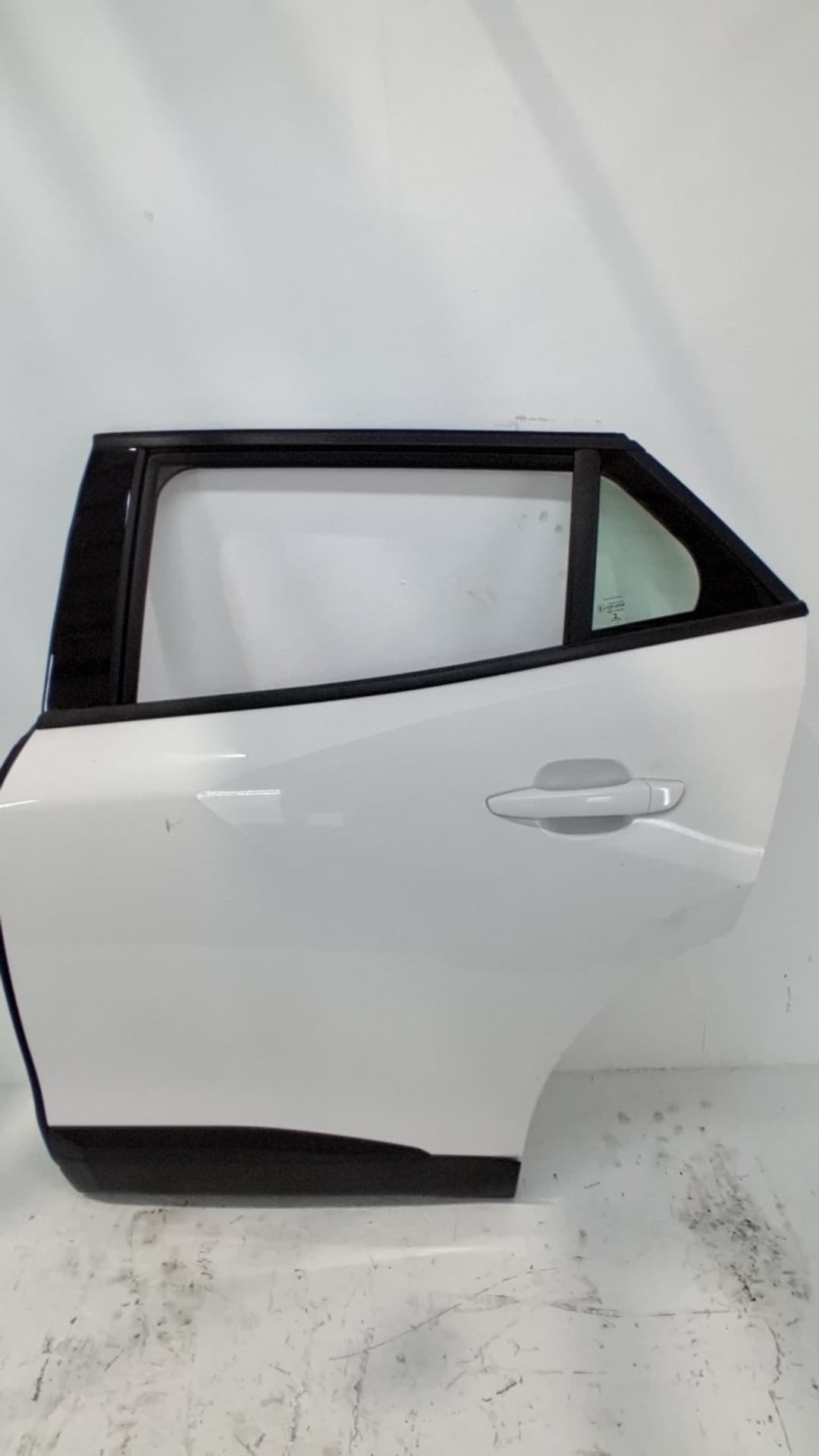 Puerta trasera izquierda PEUGEOT 2008 (P1)