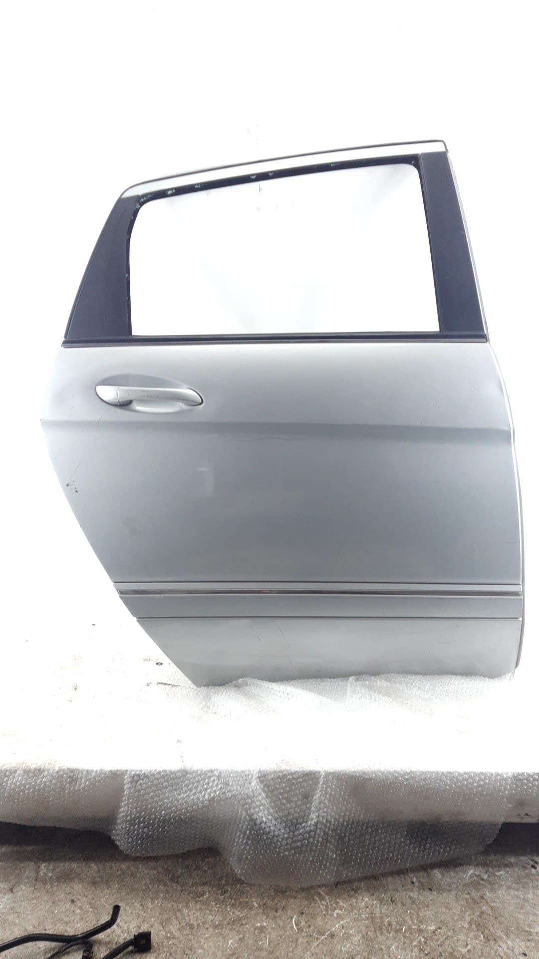 Puerta trasera derecha MERCEDES-BENZ CLASE B (W245)
