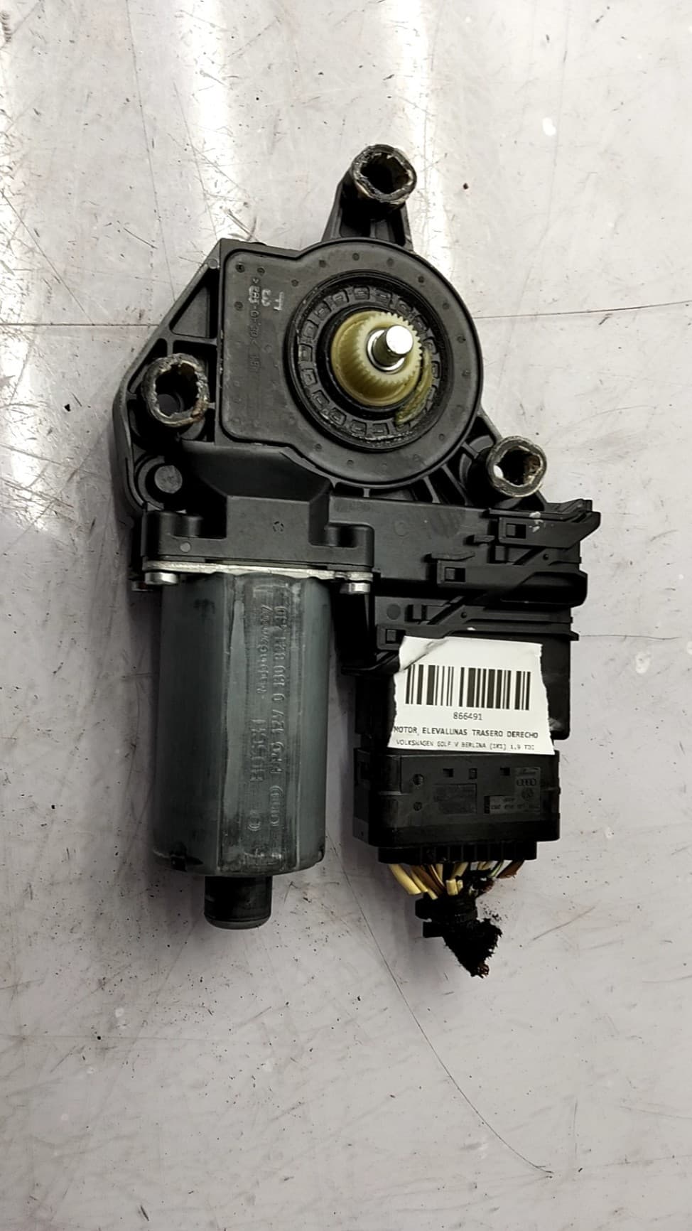 Motor elevalunas trasero derecho VOLKSWAGEN GOLF V BERLINA (1K1)