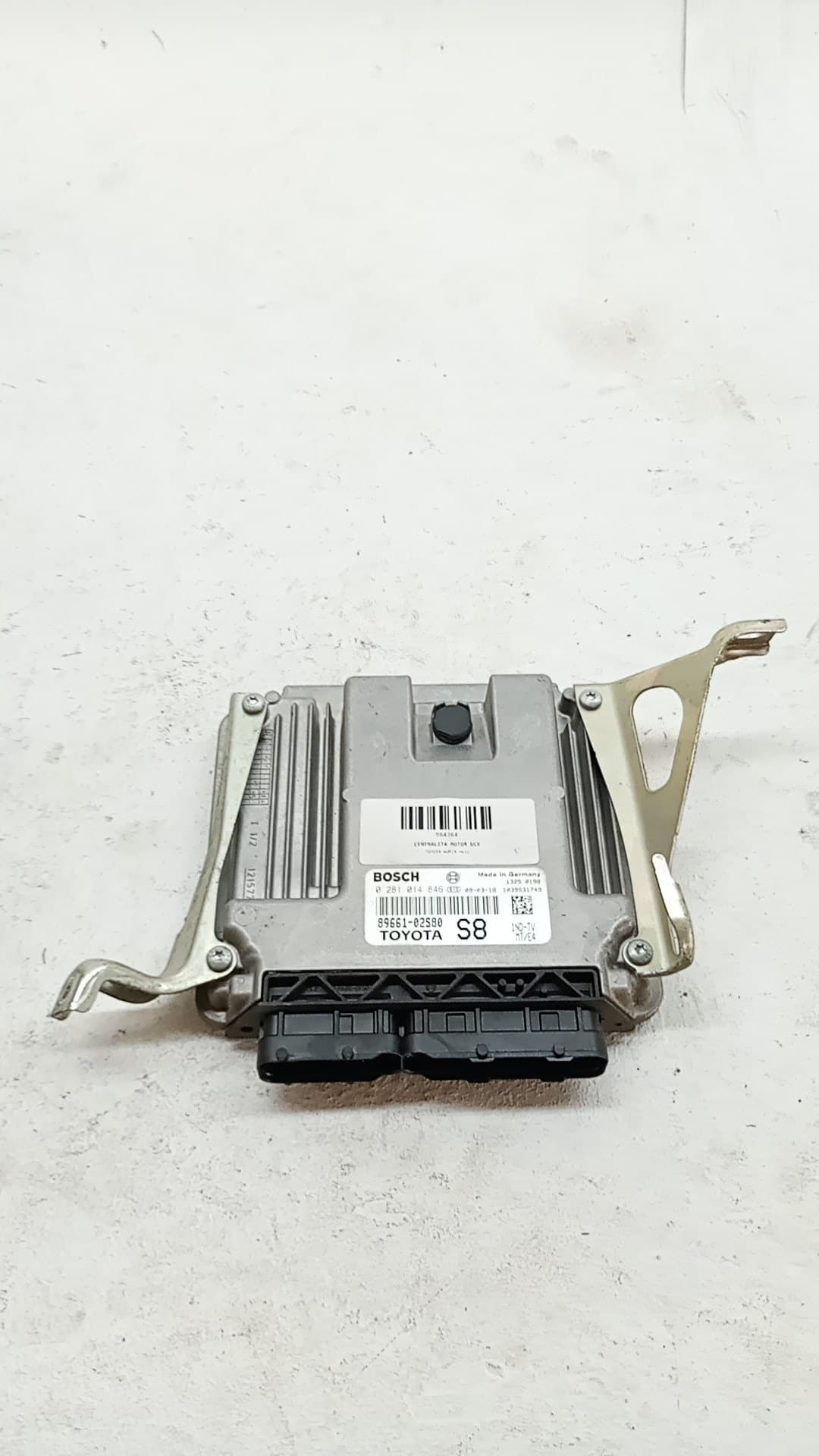 Centralita motor uce TOYOTA AURIS