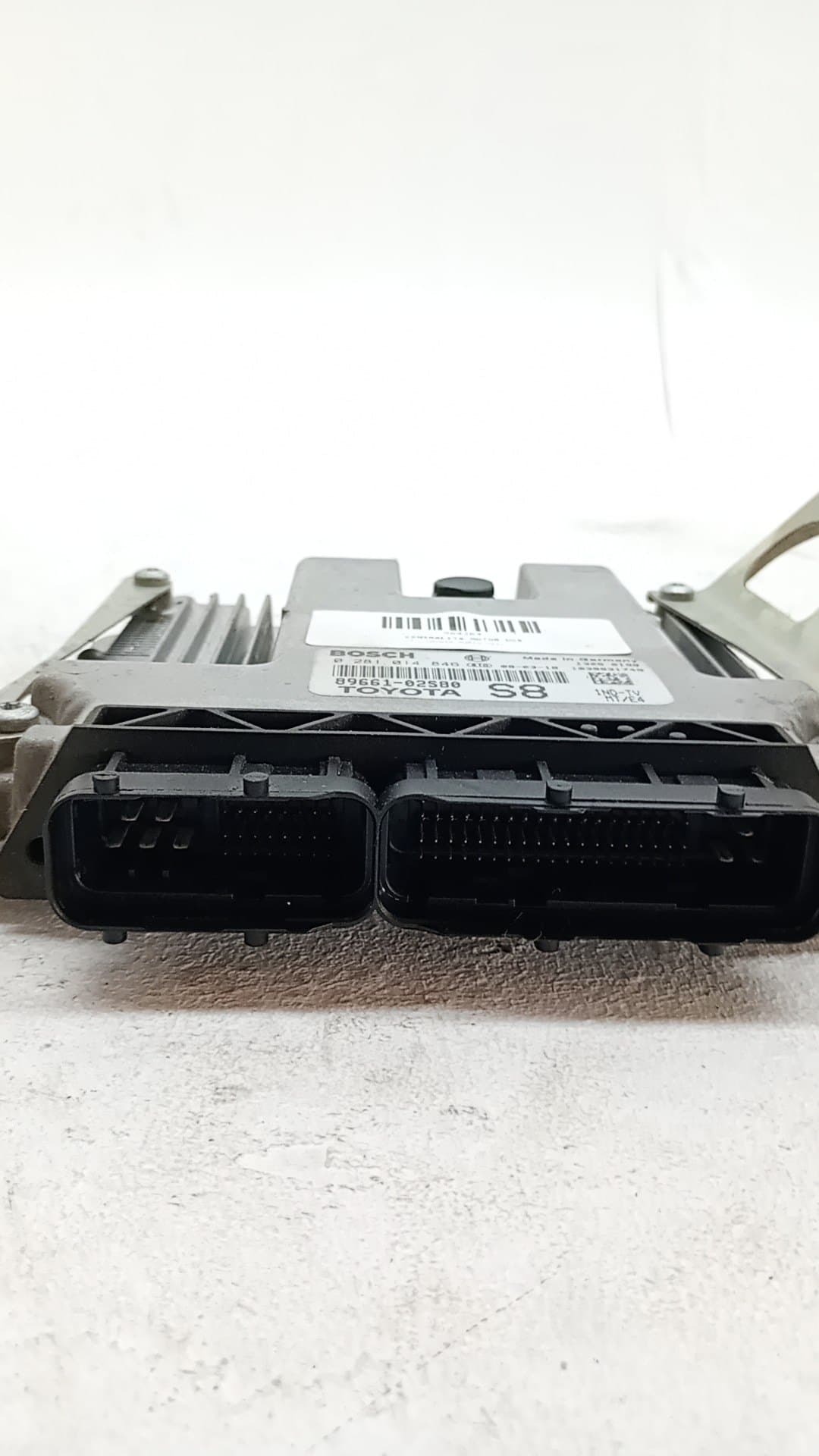 Centralita motor uce TOYOTA AURIS 3