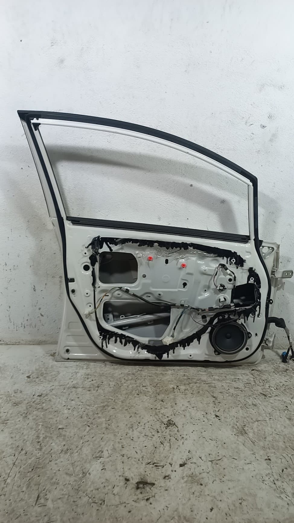 Puerta delantera izquierda TOYOTA AURIS 2