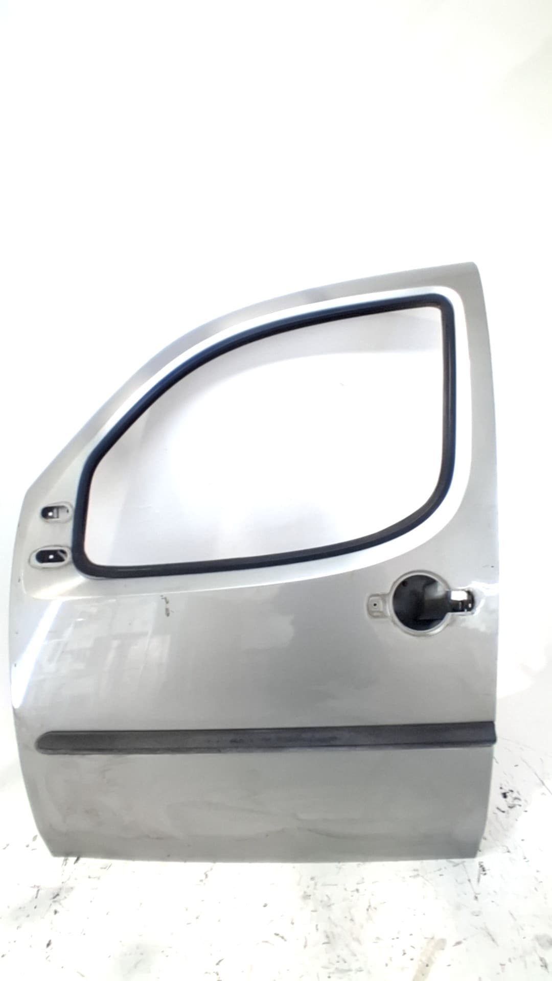 Puerta delantera izquierda FIAT DOBLO