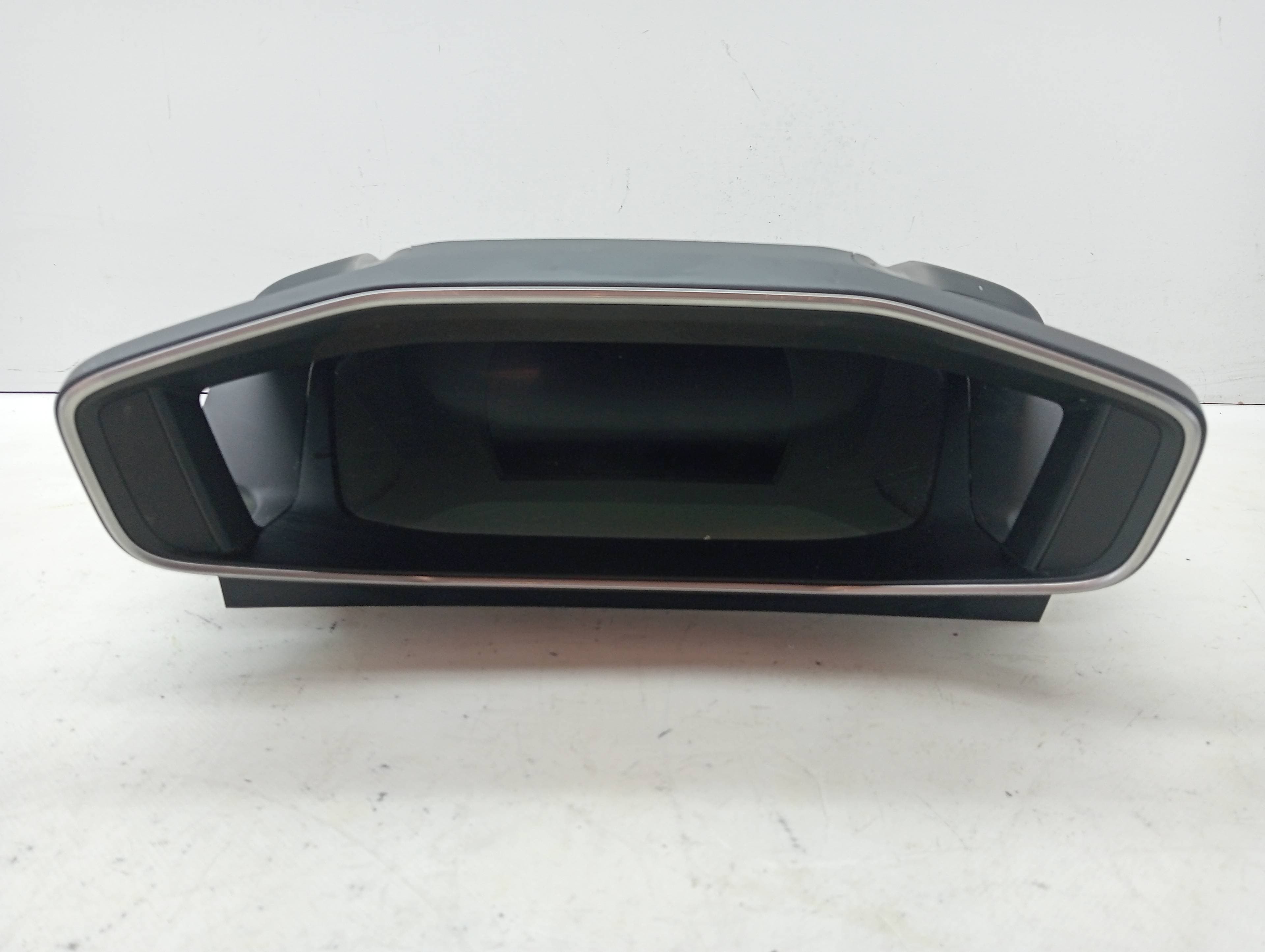 Cuadro instrumentos PEUGEOT 2008 (P1)