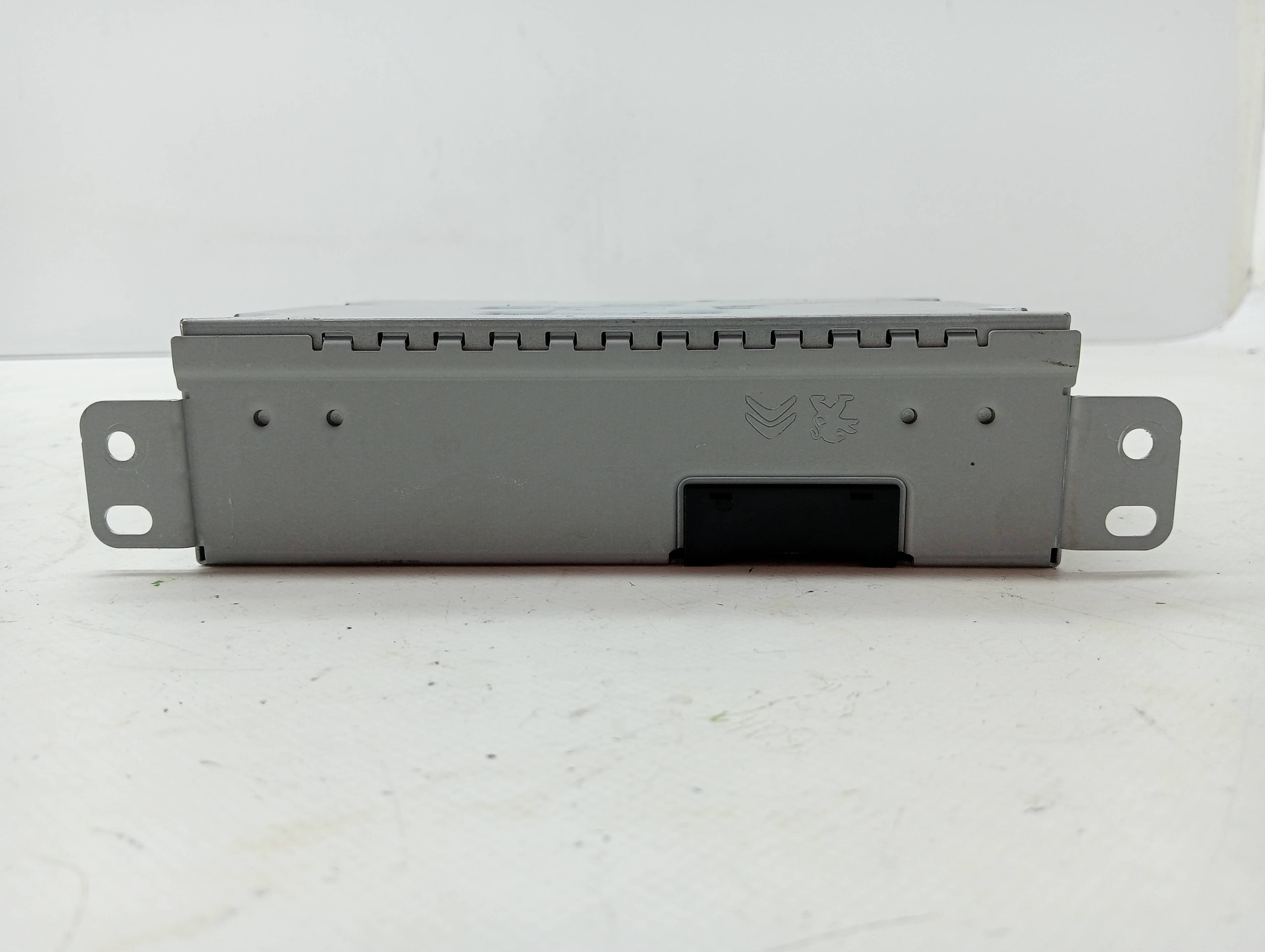 Sistema audio / radio cd PEUGEOT 2008 (P1) 2