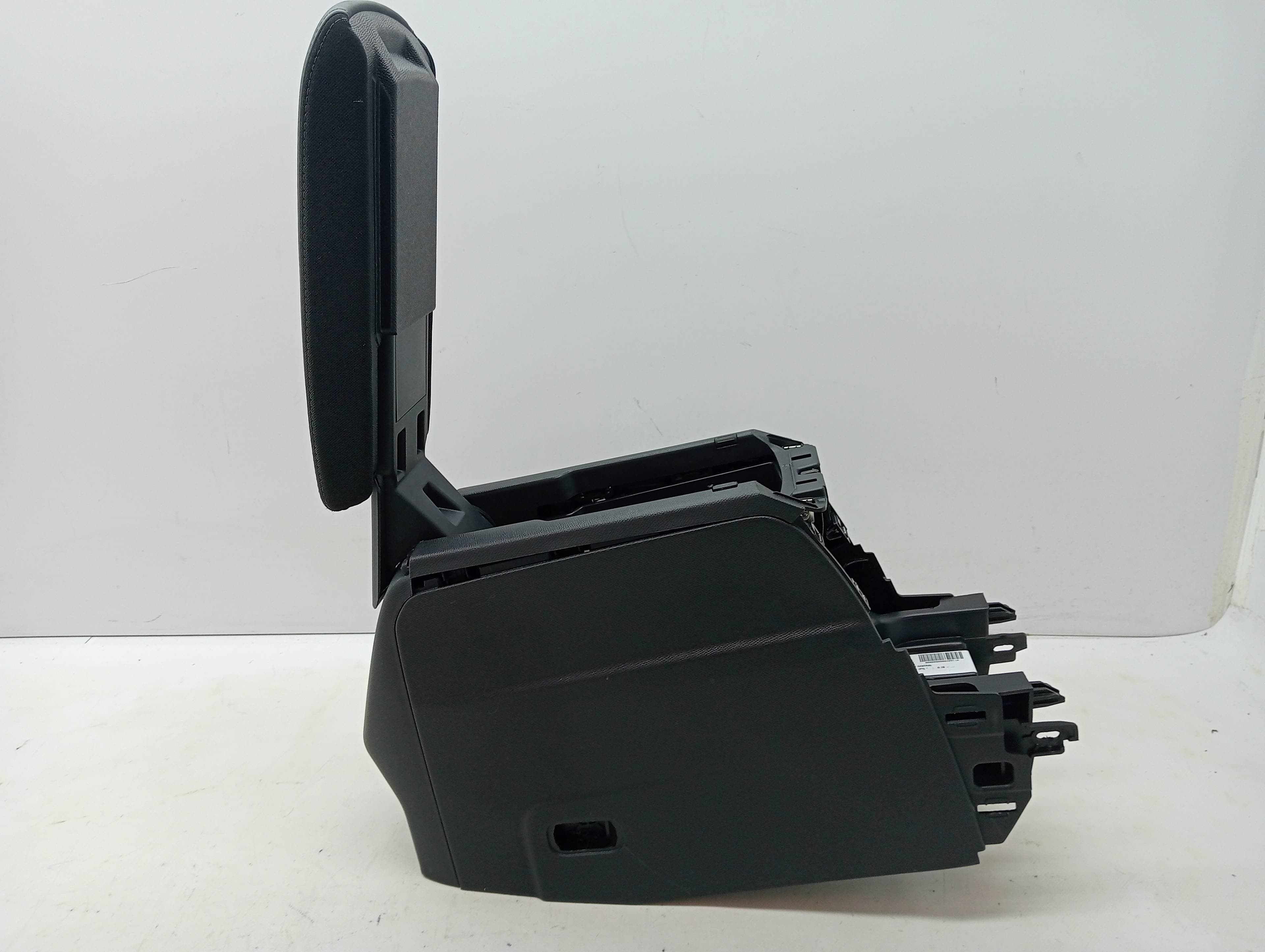 Consola central PEUGEOT 2008 (P1)