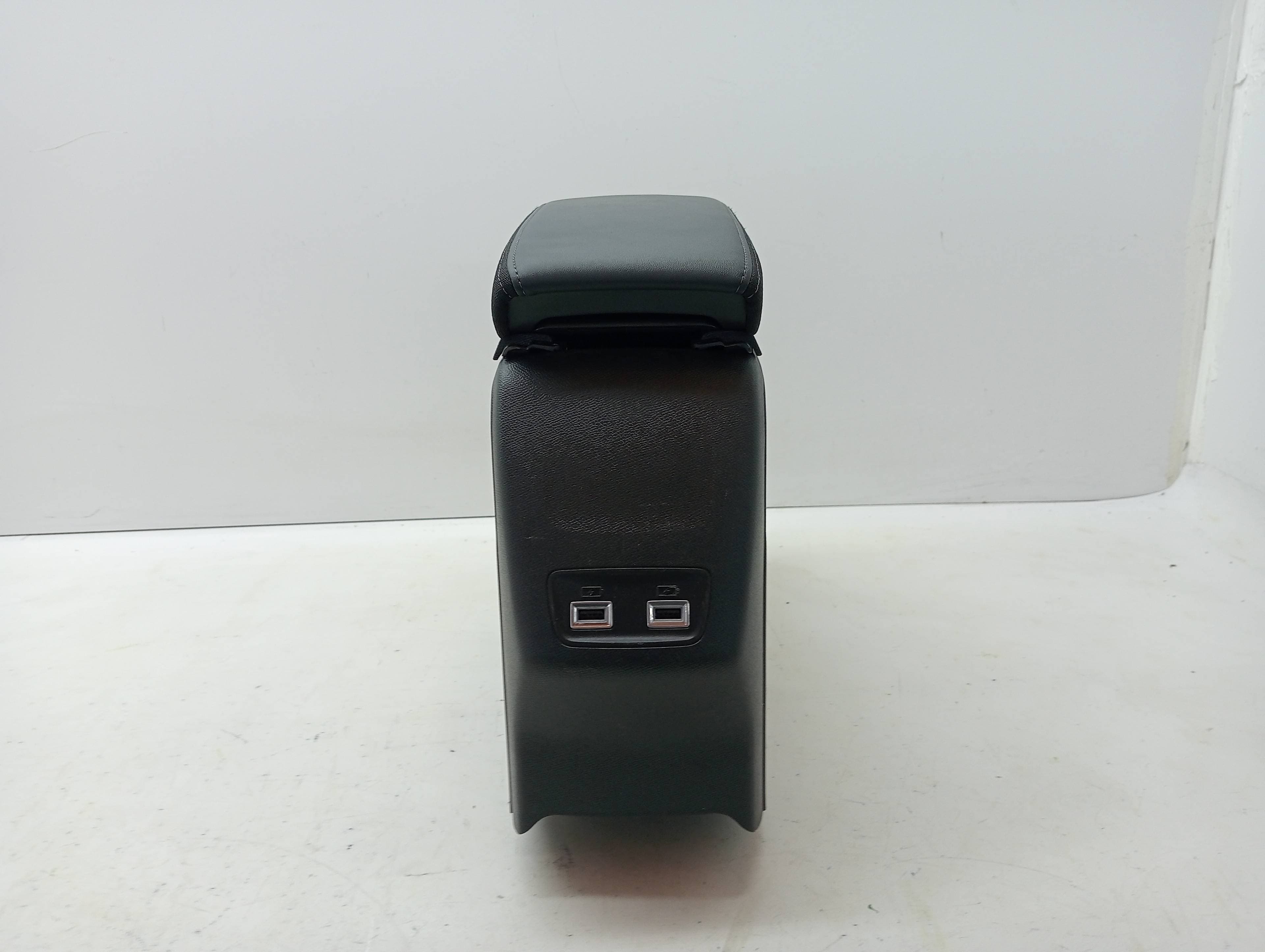Consola central PEUGEOT 2008 (P1) 2