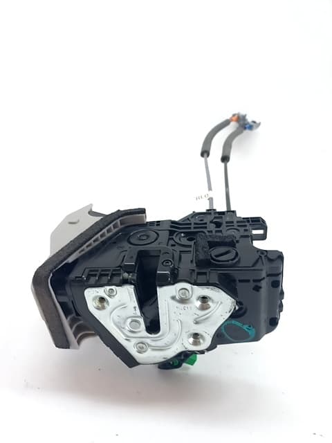 Cerradura puerta trasera izquierda HYUNDAI KONA 2