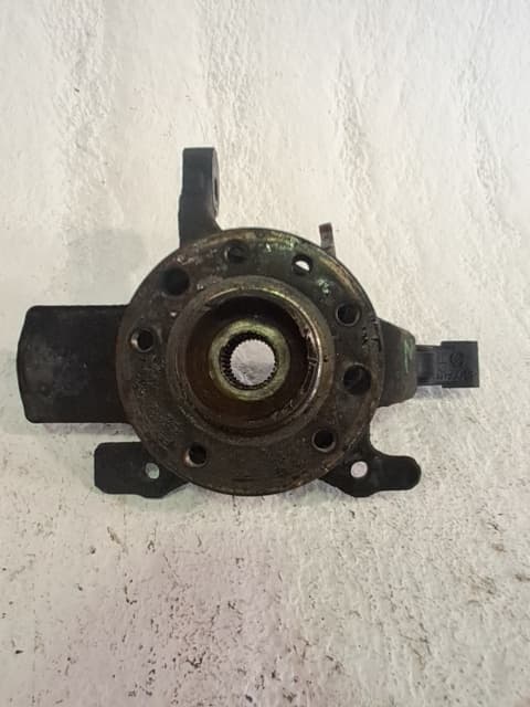 Mangueta delantera derecha OPEL ASTRA H BER.