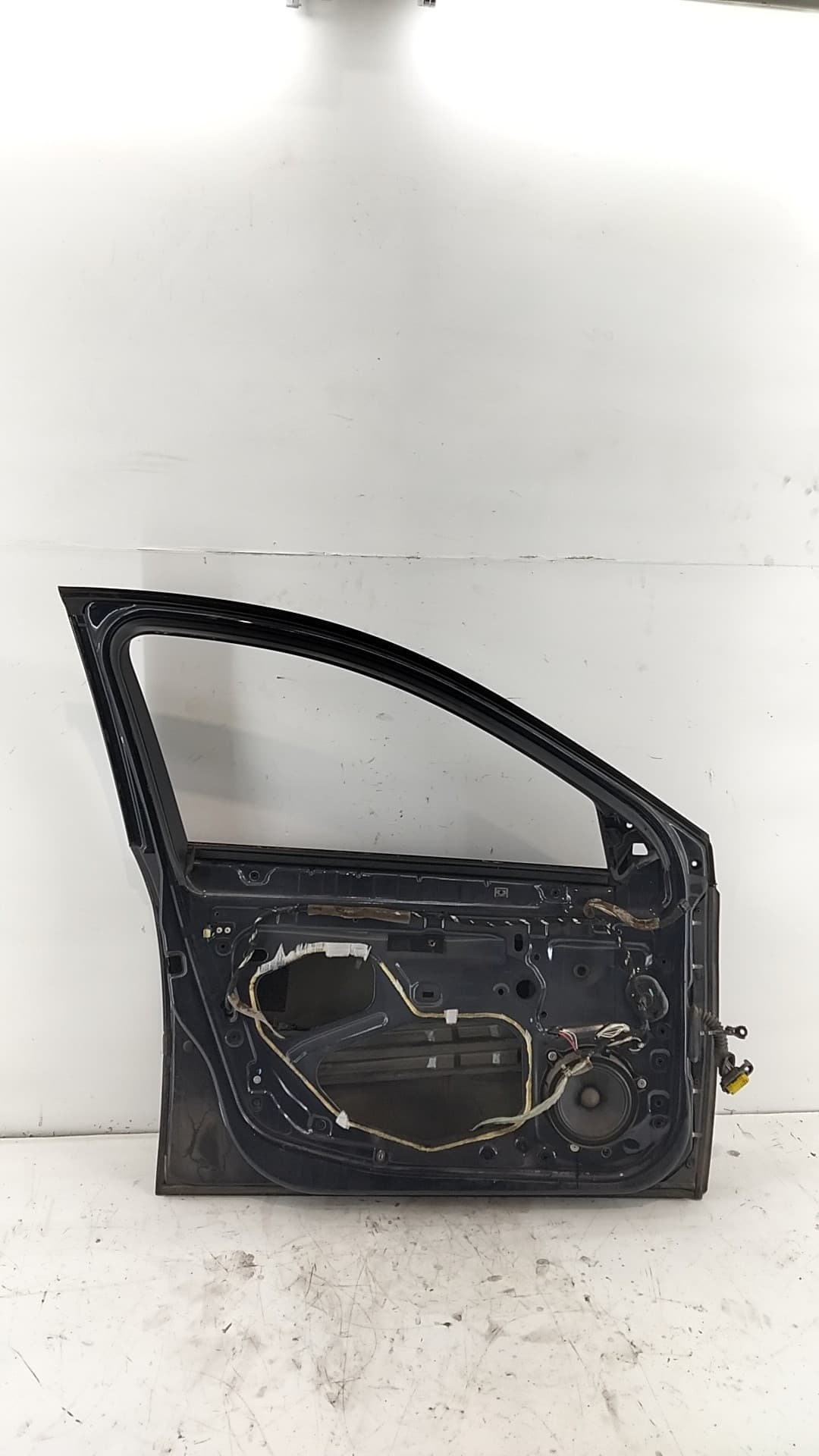 Puerta delantera izquierda RENAULT LAGUNA III 3