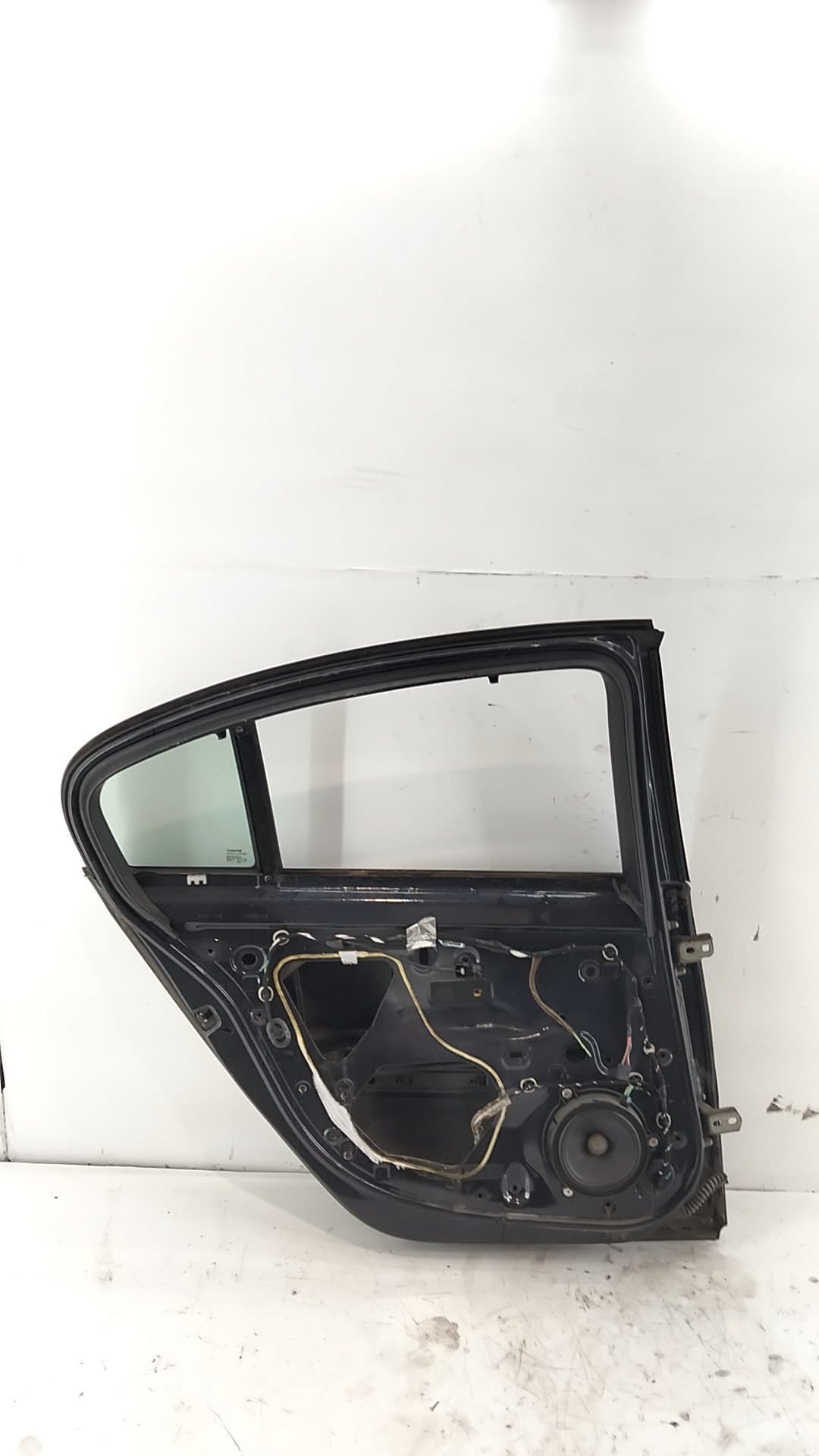 Puerta trasera izquierda RENAULT LAGUNA III 3