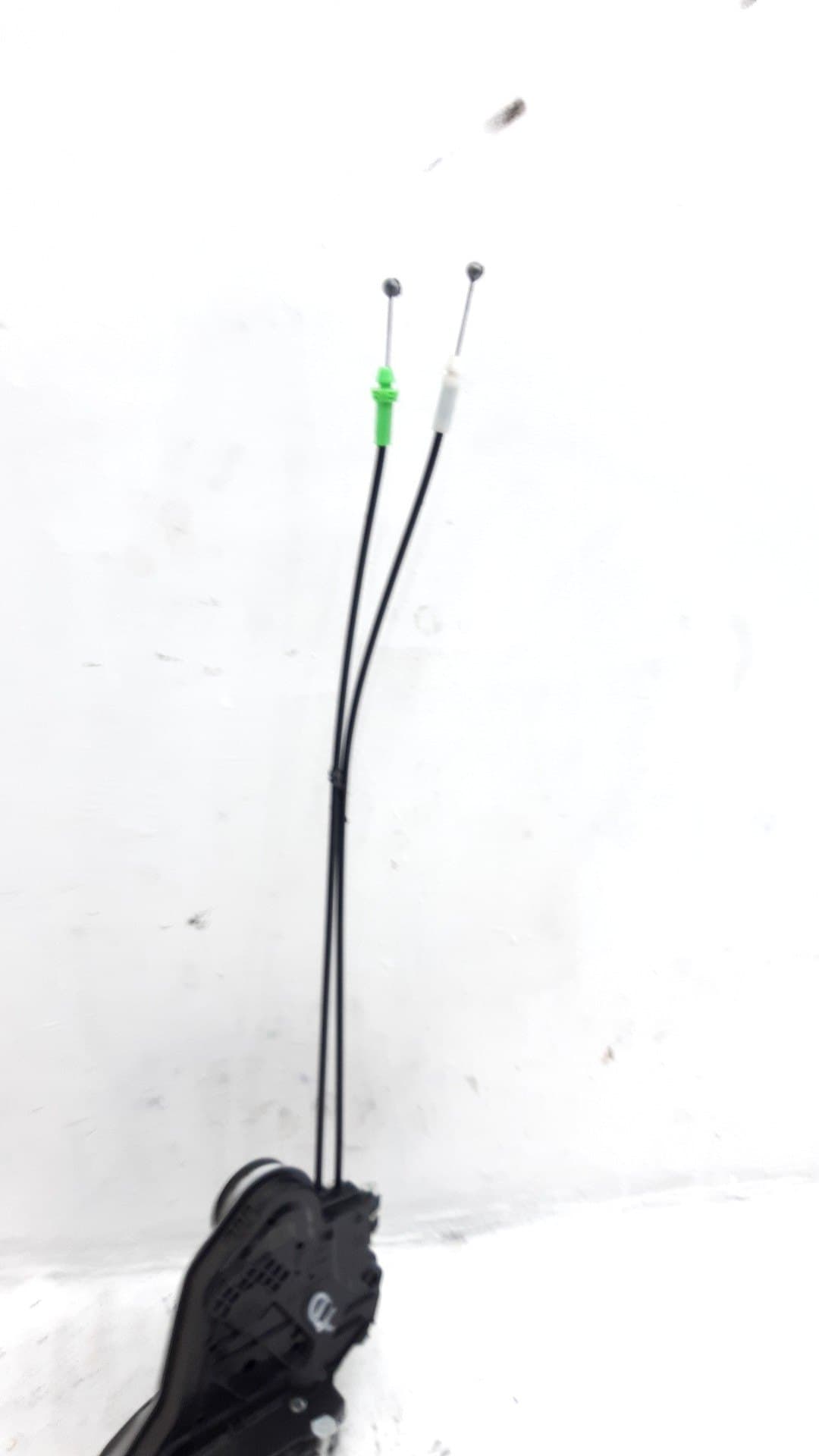 Cerradura puerta lateral derecha TOYOTA AYGO 2