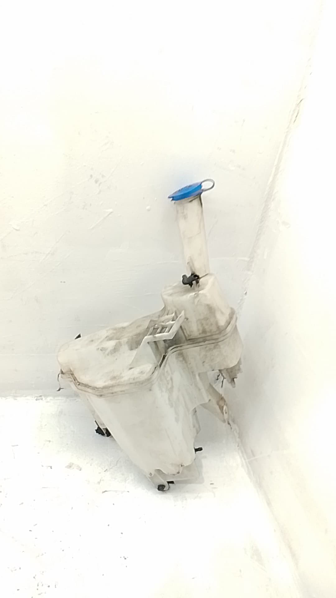Deposito limpia TOYOTA AYGO 2