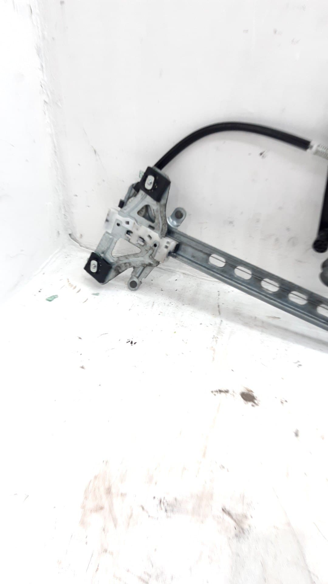 Elevalunas delantero derecho TOYOTA AYGO 4