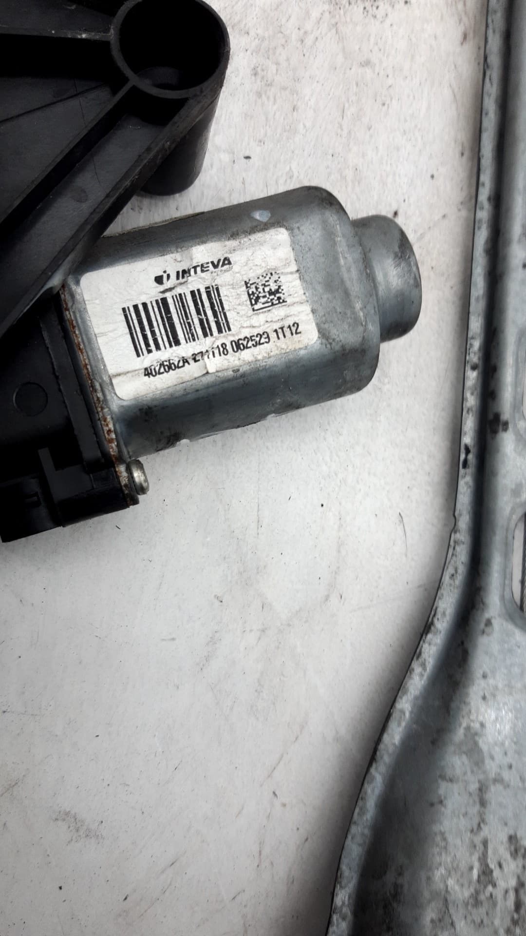 Elevalunas delantero derecho TOYOTA AYGO 2
