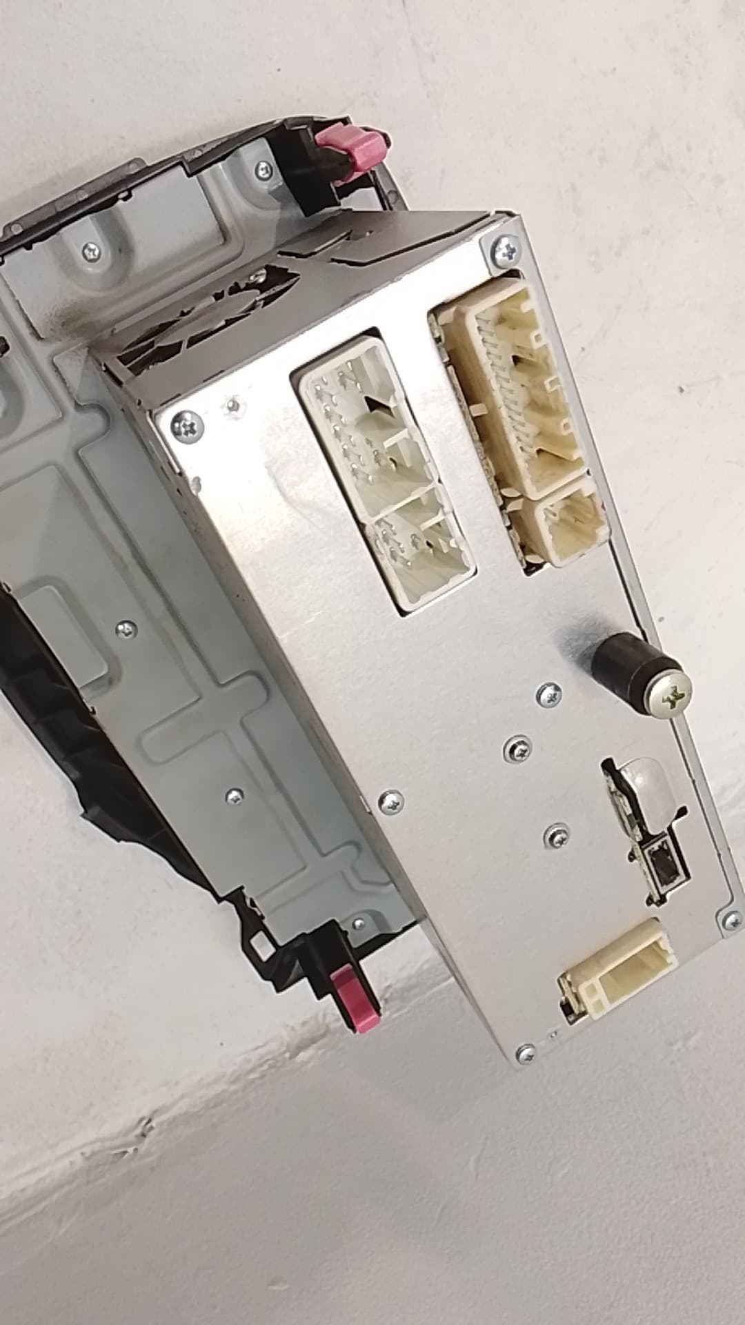 Pantalla multifuncion TOYOTA AYGO 2