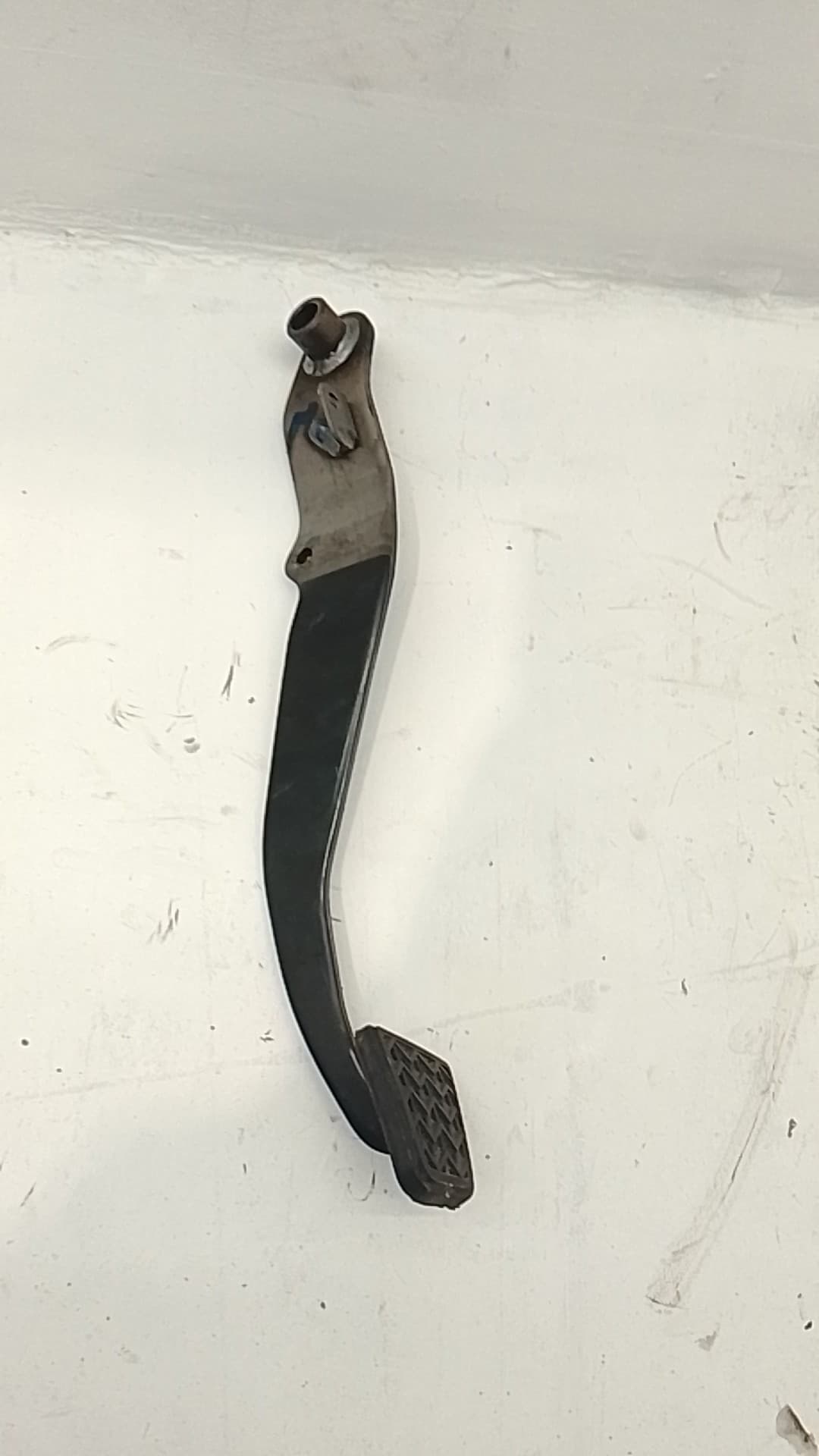 Pedal freno TOYOTA AYGO 3