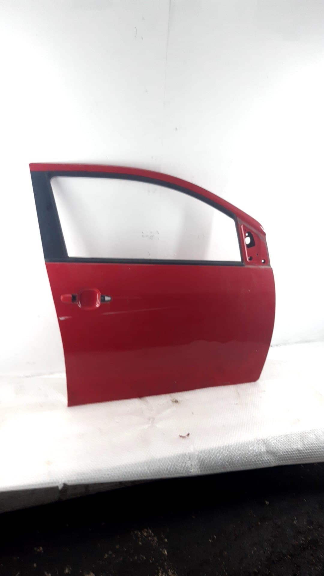 Puerta delantera derecha TOYOTA AYGO