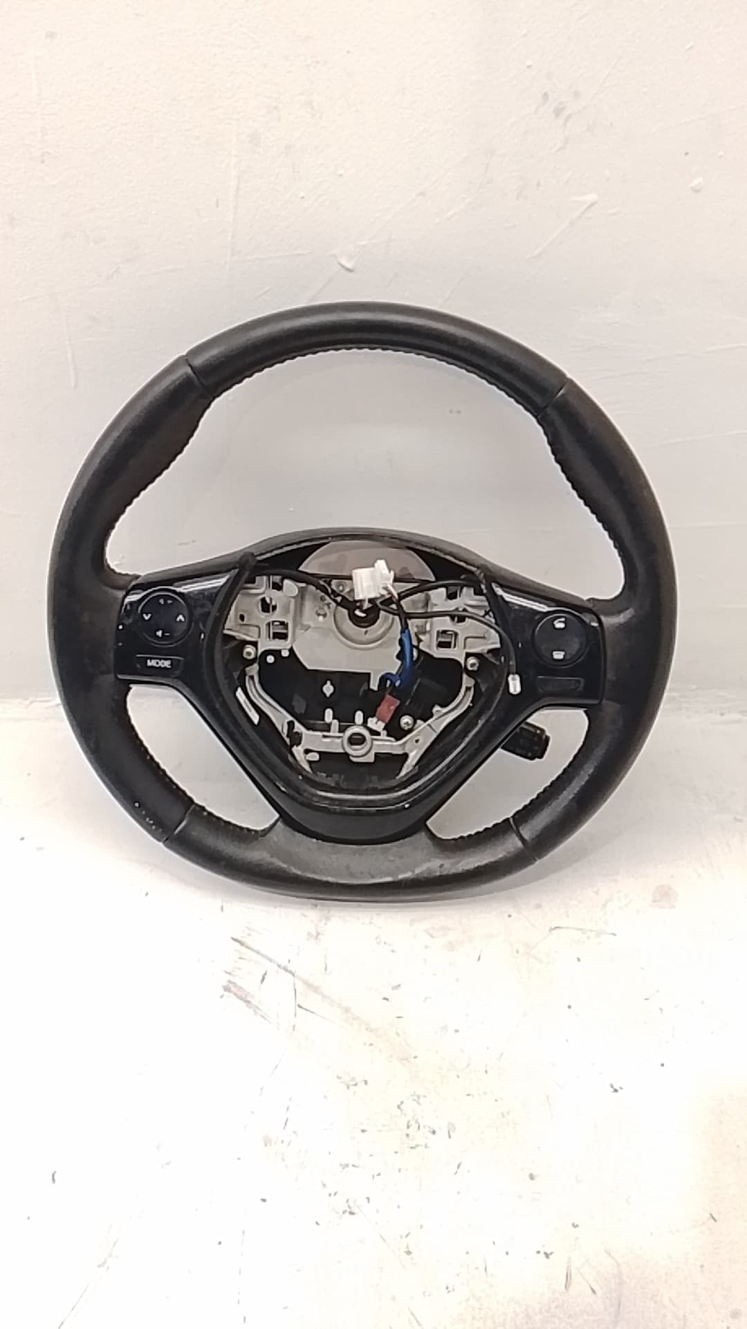 Volante TOYOTA AYGO 4