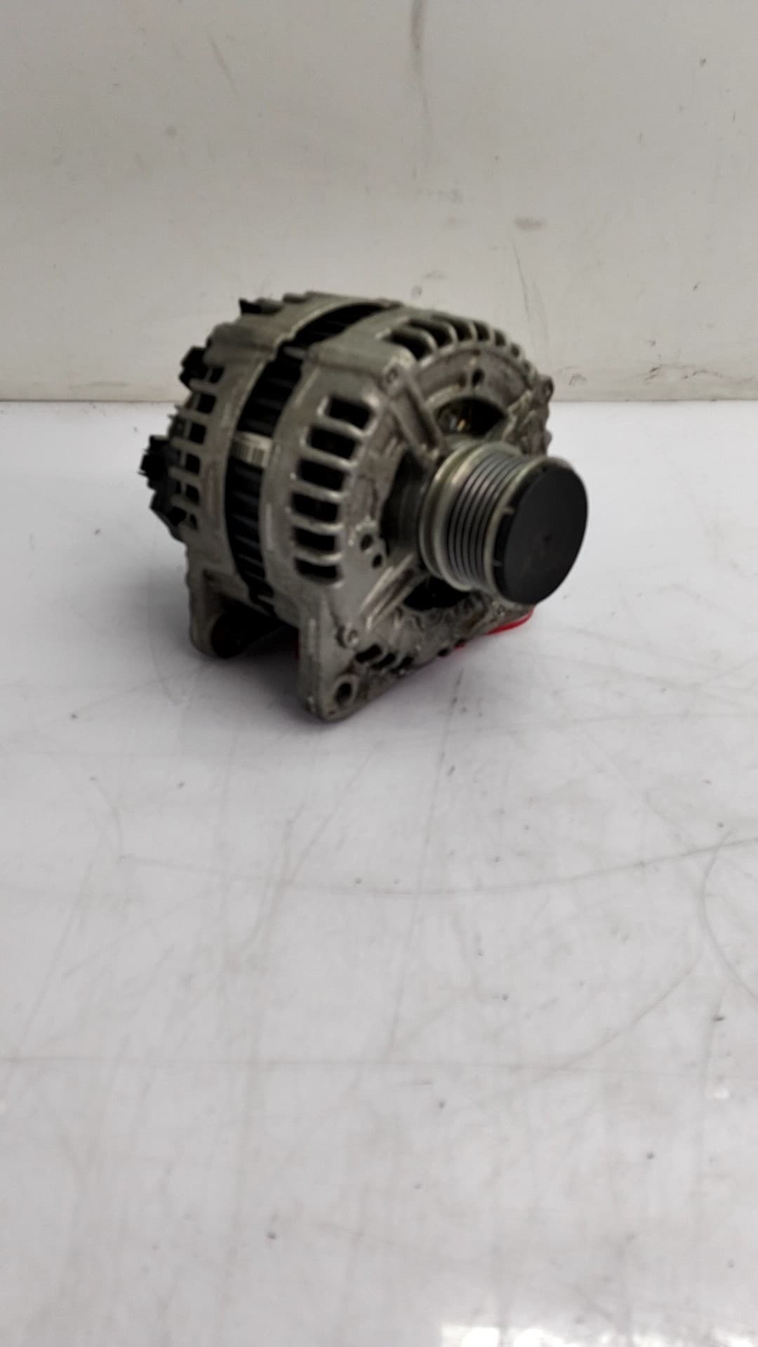 Alternador VOLKSWAGEN PASSAT BERLINA (3B3) 3