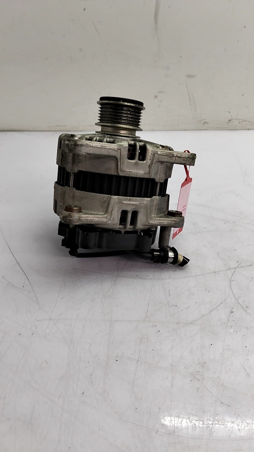 Alternador VOLKSWAGEN PASSAT BERLINA (3B3) 2