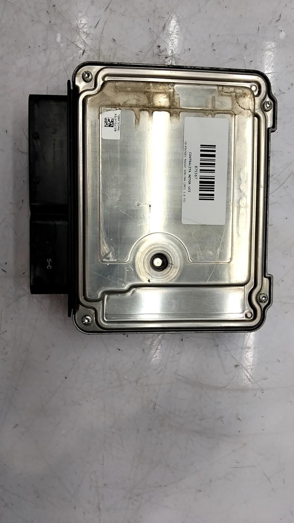 Centralita motor uce VOLKSWAGEN PASSAT BERLINA (3B3) 4