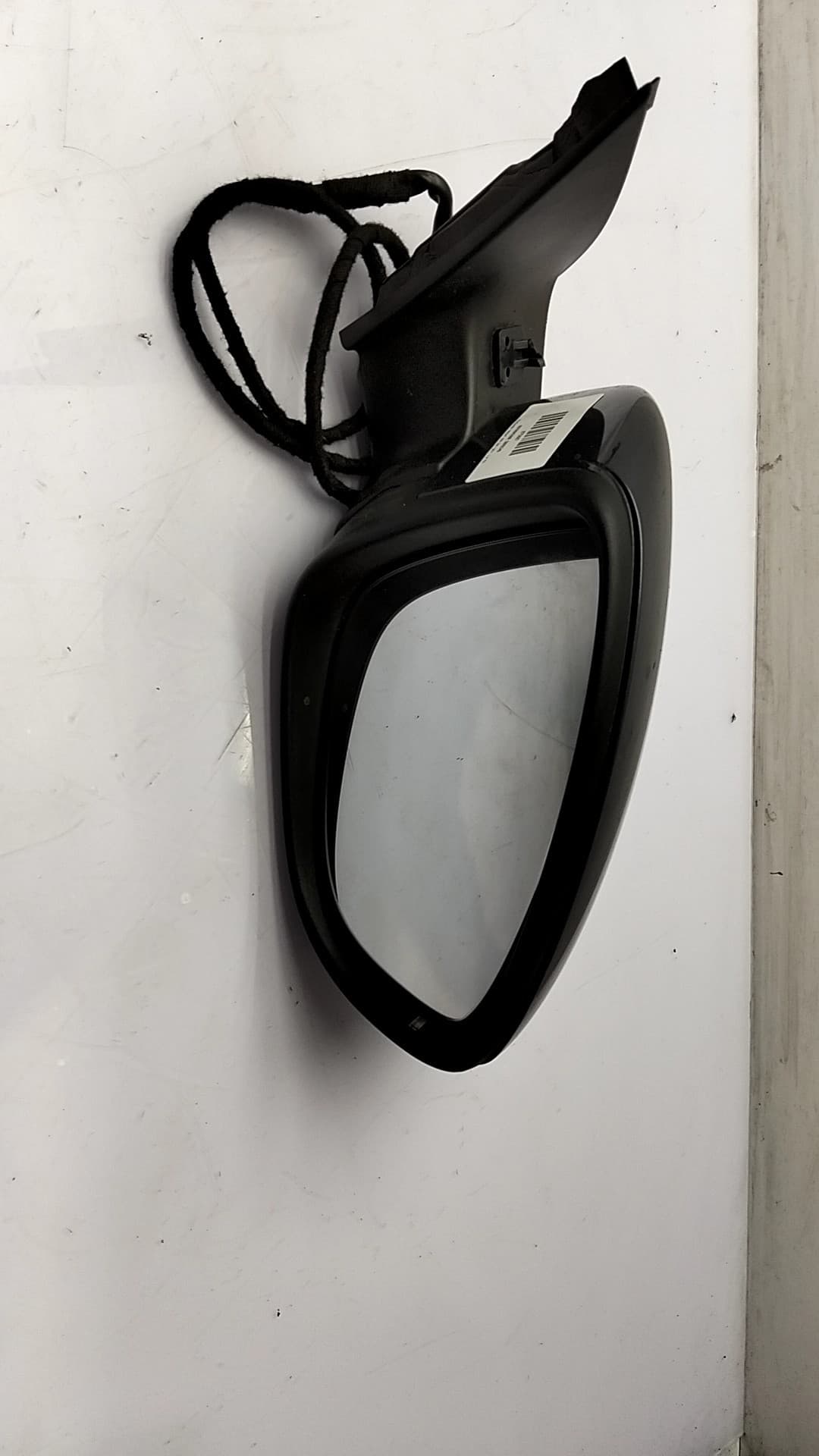 Retrovisor derecho VOLKSWAGEN PASSAT BERLINA (3B3)