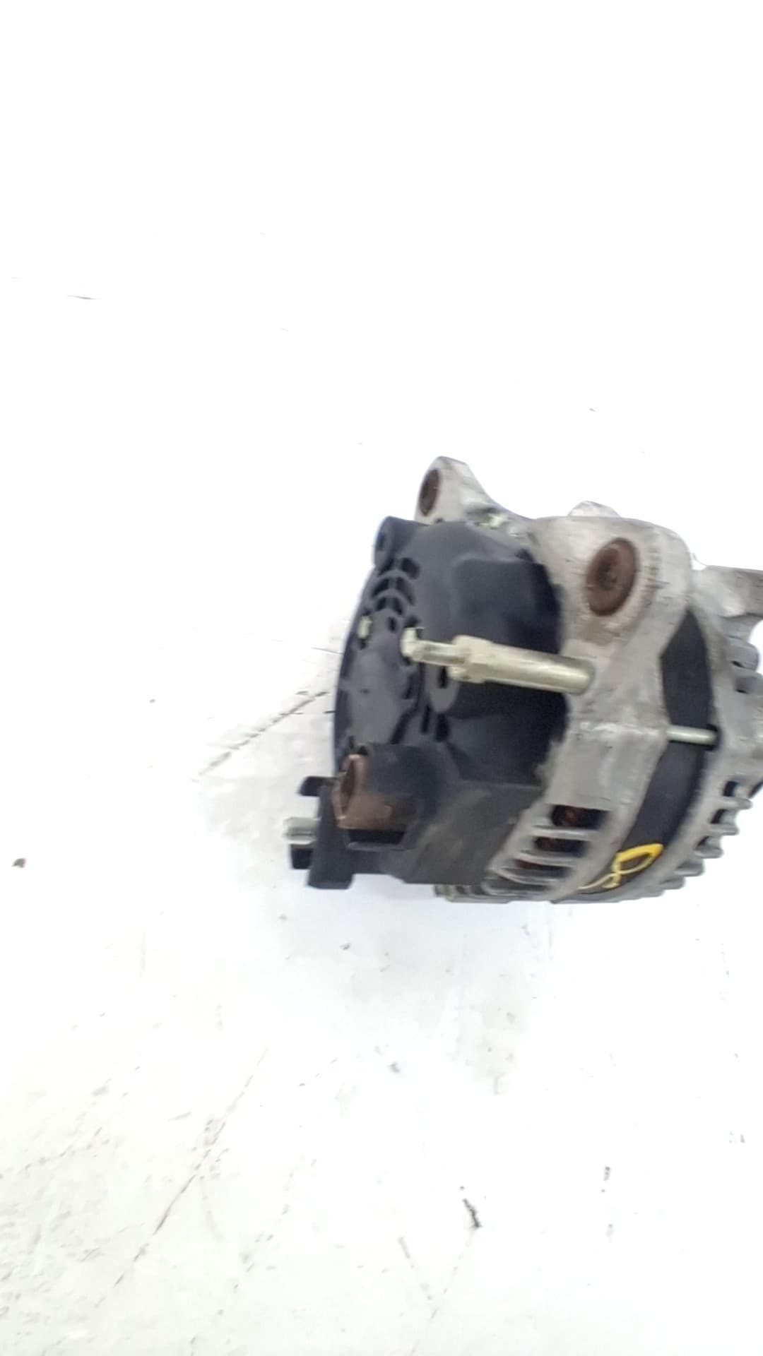 Alternador VOLKSWAGEN TIGUAN (AX1) 2