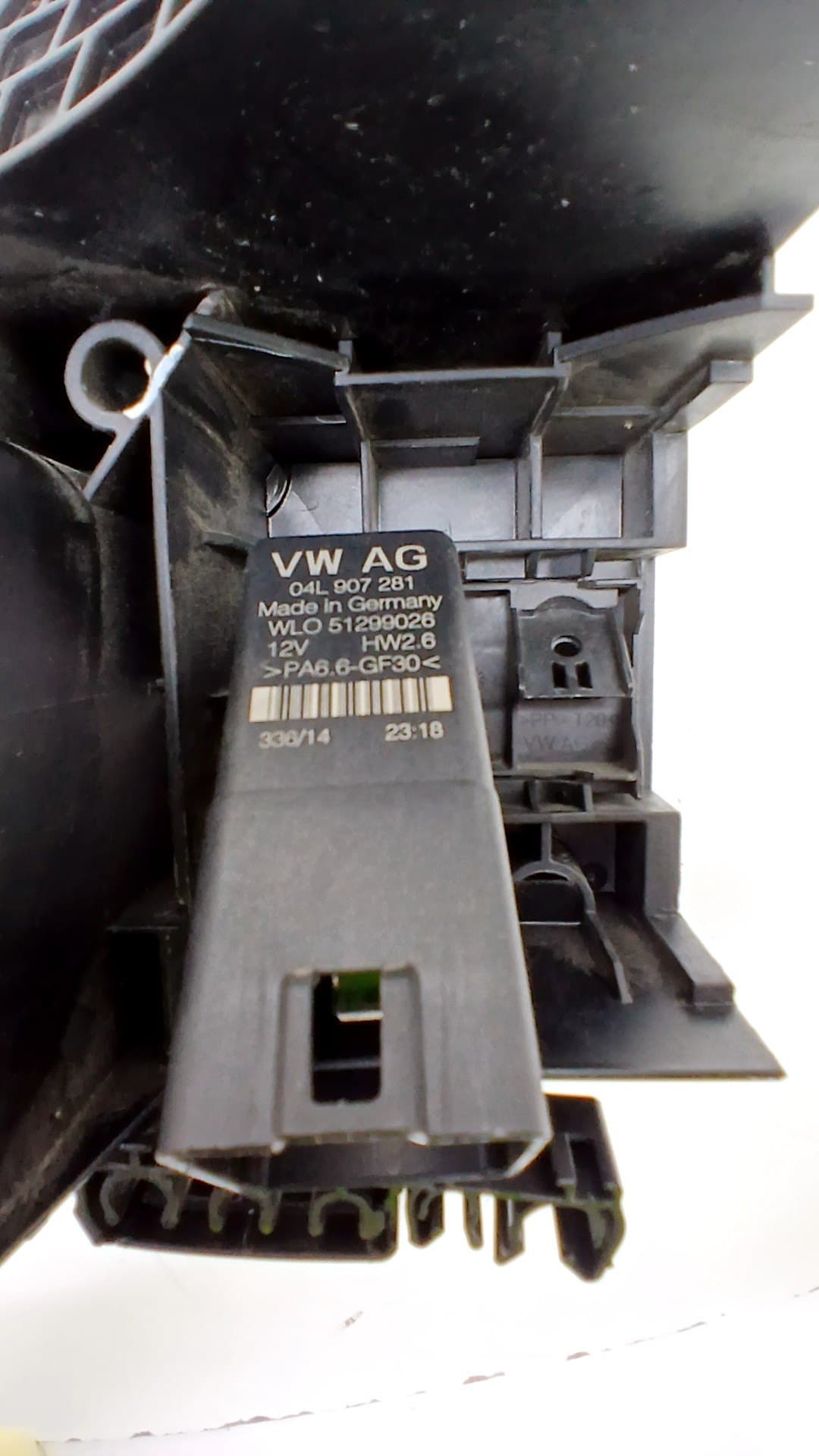 Caja reles / fusibles VOLKSWAGEN TIGUAN (AX1) 3