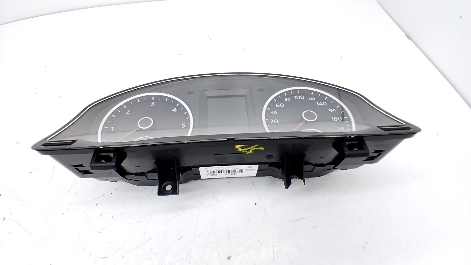 Cuadro instrumentos VOLKSWAGEN TIGUAN (AX1) 4