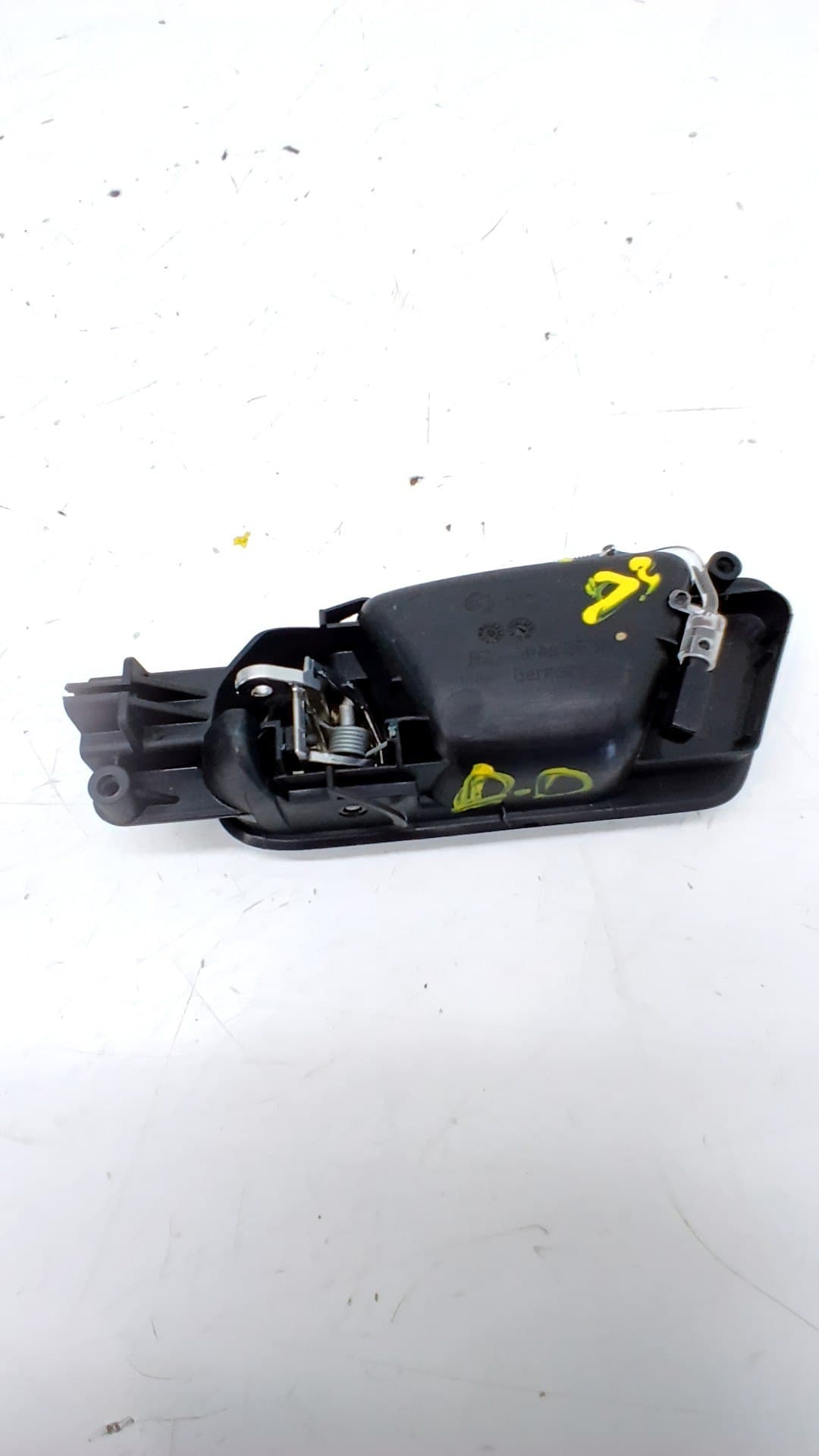 Maneta interior delantera derecha VOLKSWAGEN TIGUAN (AX1) 2