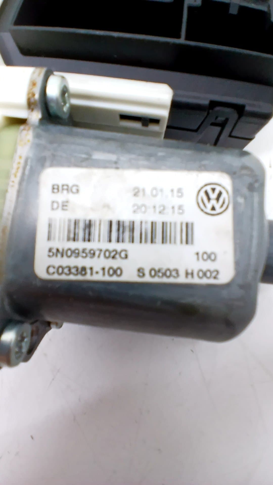 Motor elevalunas delantero derecho VOLKSWAGEN TIGUAN (AX1) 2