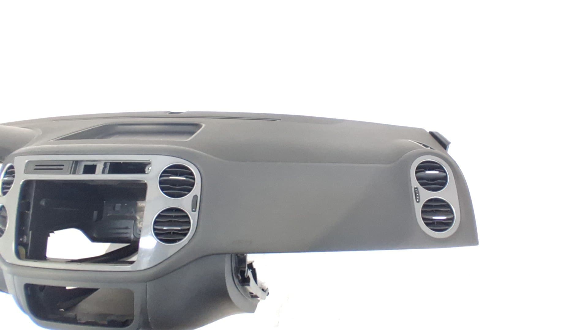 Salpicadero VOLKSWAGEN TIGUAN (AX1) 3