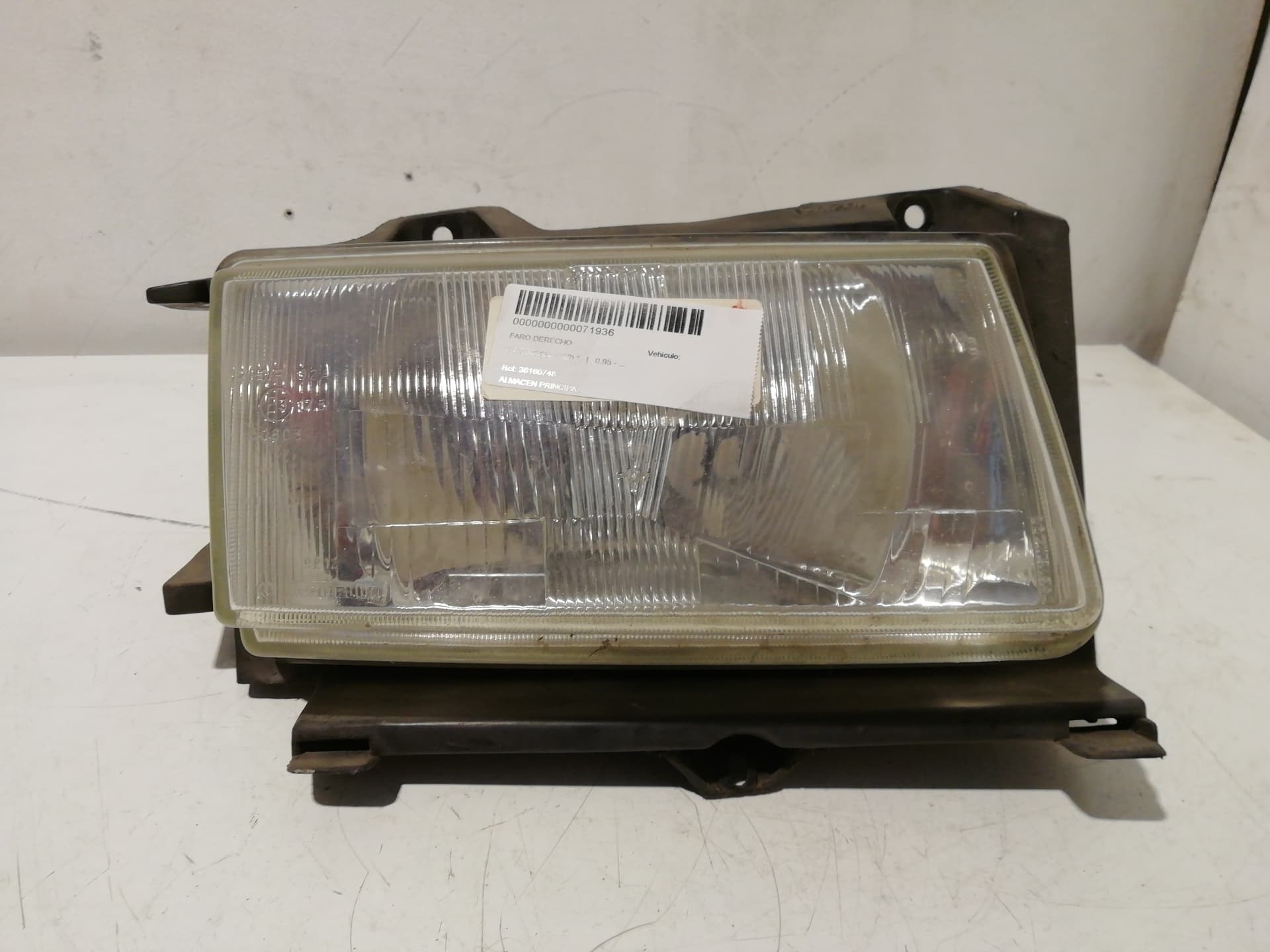 Faro derecho FIAT SCUDO (222)
