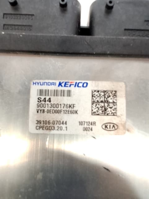 Centralita motor uce KIA RIO 2