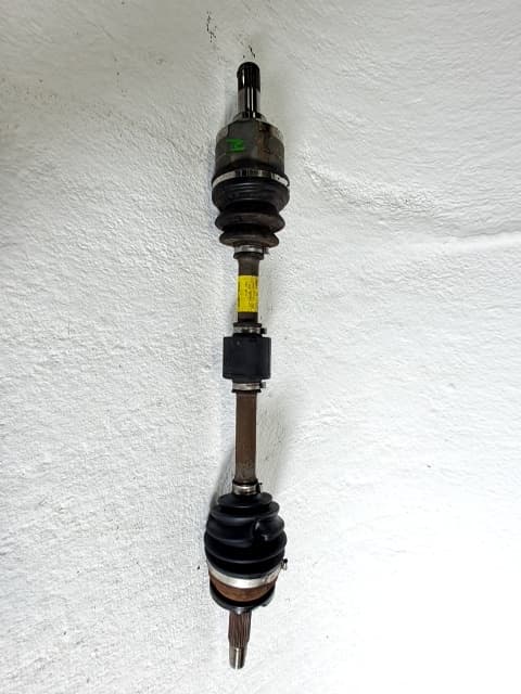 Transmision delantera izquierda KIA RIO 5