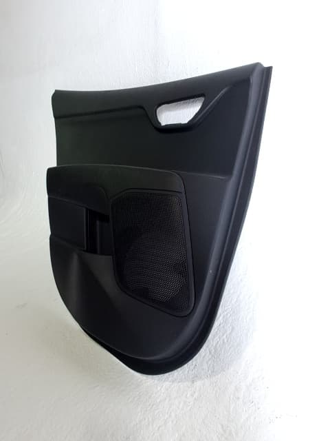 Recambio KIA RIO ref. 83710H8010 5