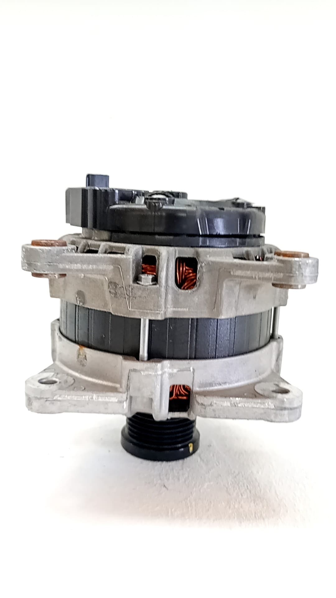 Alternador DACIA SANDERO 4