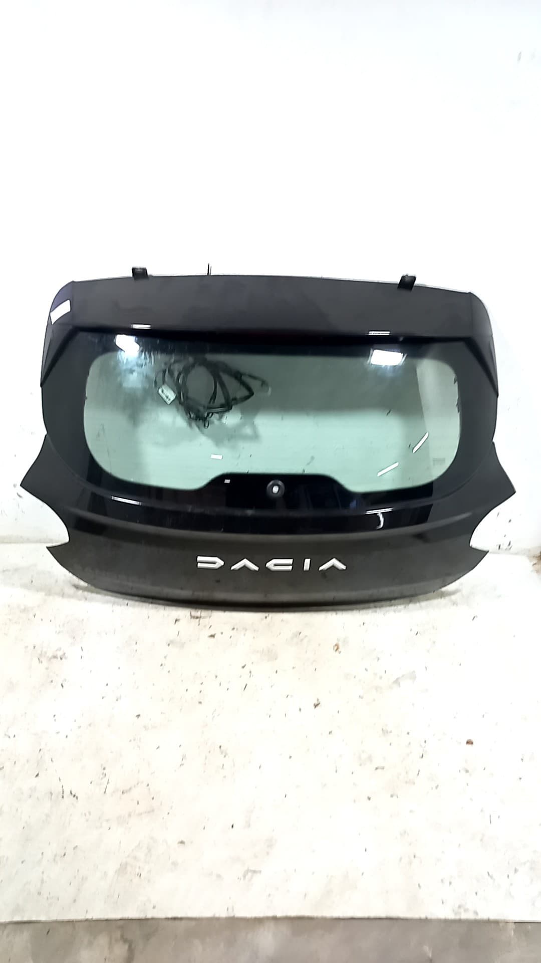 Porton trasero DACIA SANDERO