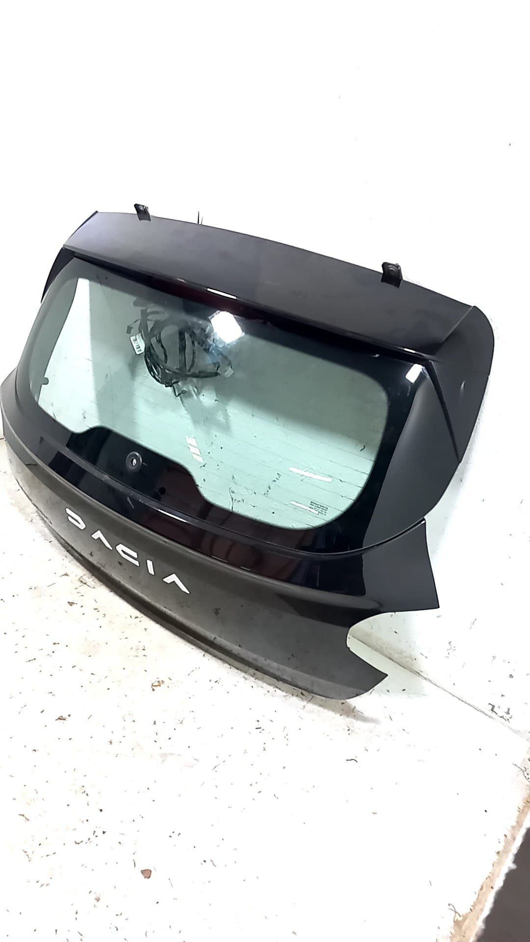 Porton trasero DACIA SANDERO 3