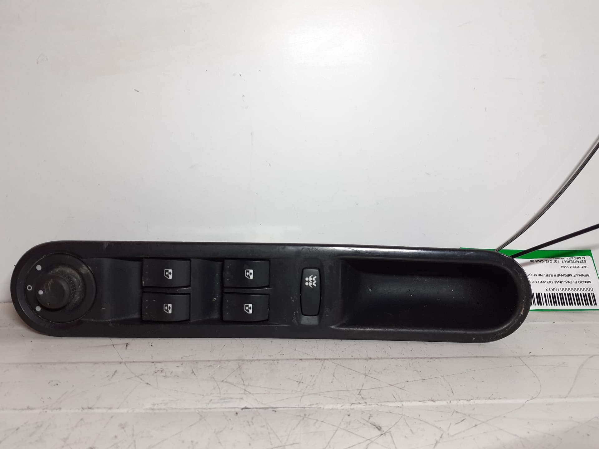 Mando elevalunas delantero derecho RENAULT MEGANE II BERLINA 5P
