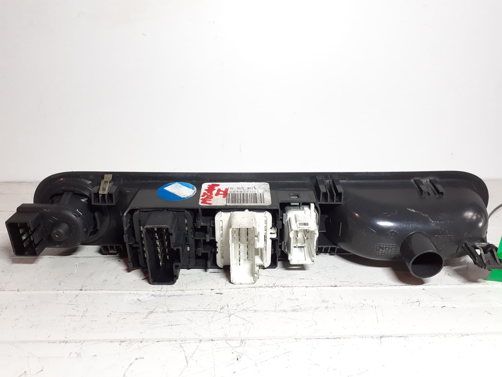 Mando elevalunas delantero derecho RENAULT MEGANE II BERLINA 5P 3