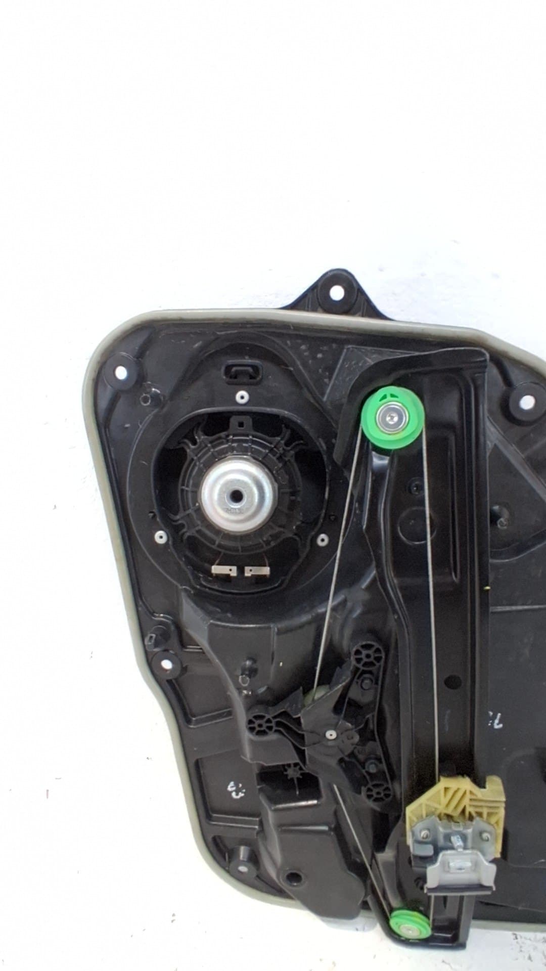 Elevalunas trasero izquierdo MERCEDES-BENZ CLASE A (W169) 4