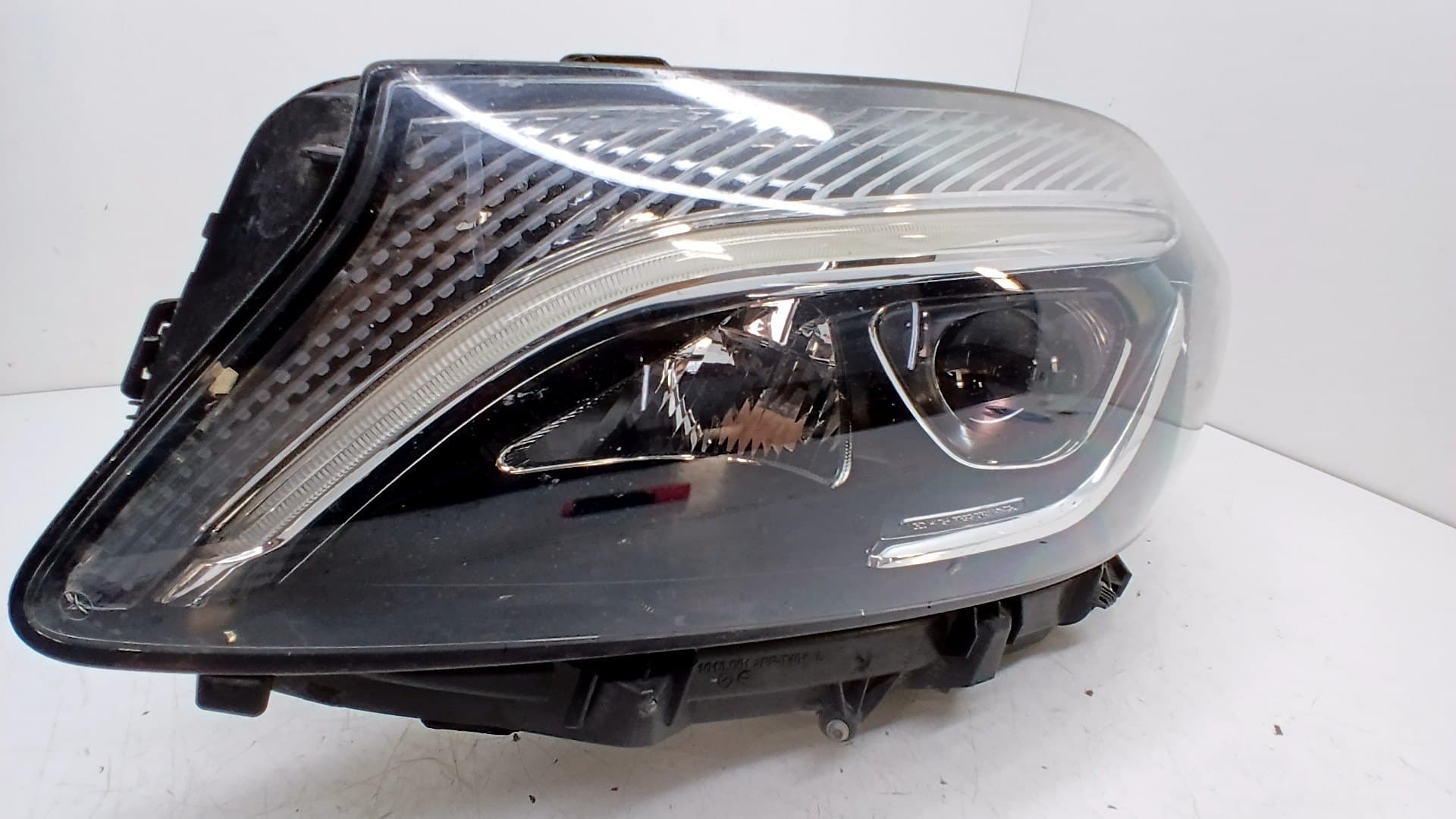 Faro izquierdo MERCEDES-BENZ CLASE A (W169)